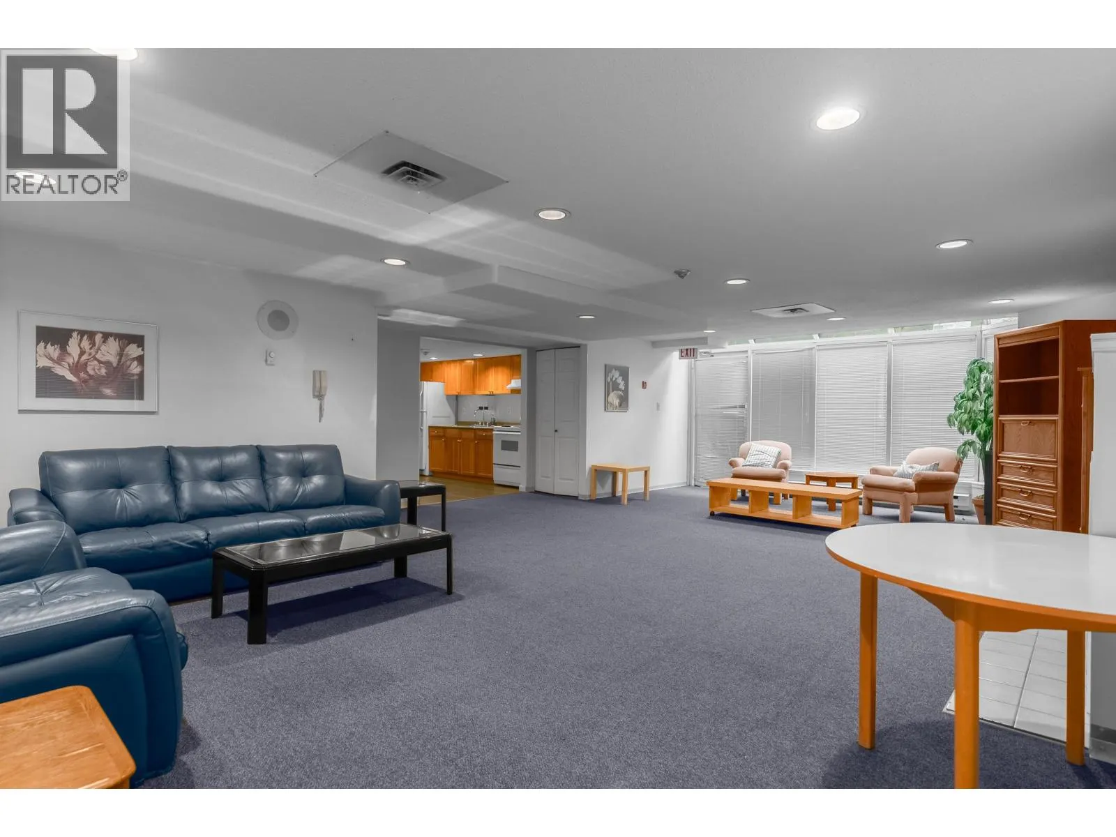306 7431 BLUNDELL ROAD