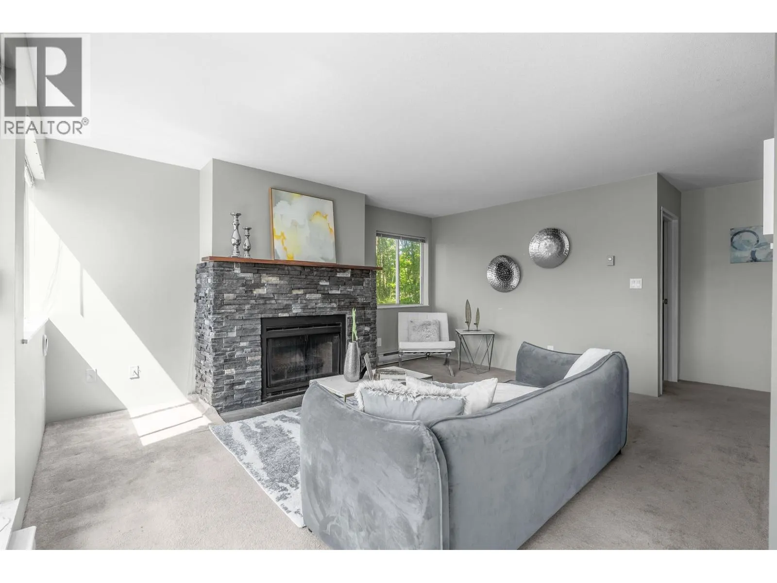 306 7431 BLUNDELL ROAD