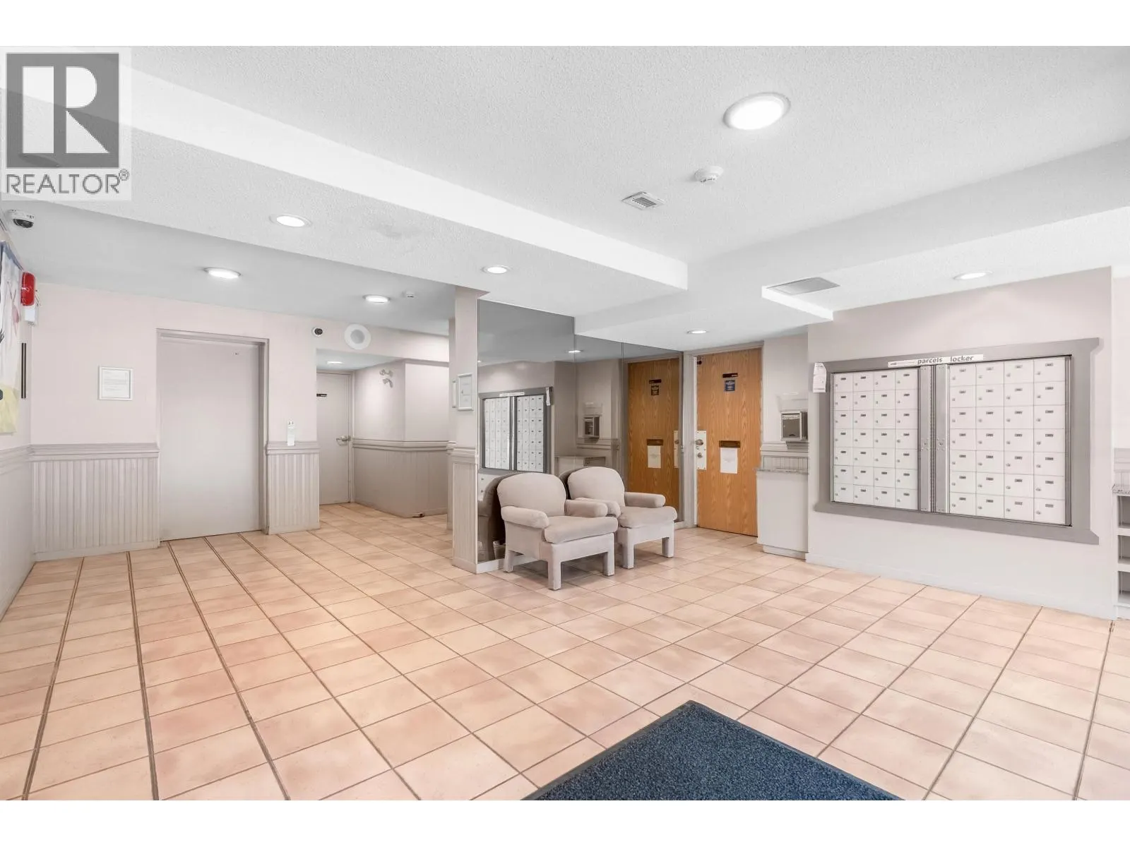 306 7431 BLUNDELL ROAD