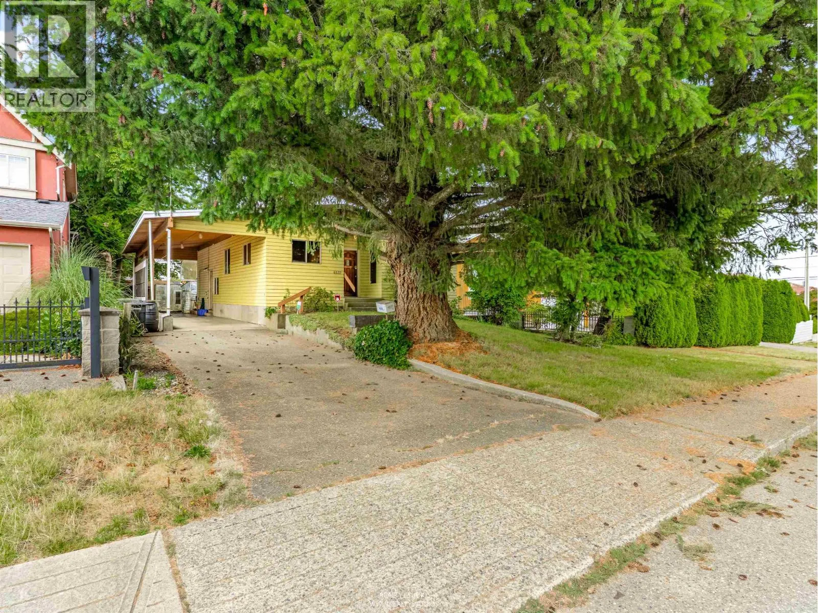 6537 WALTHAM AVENUE