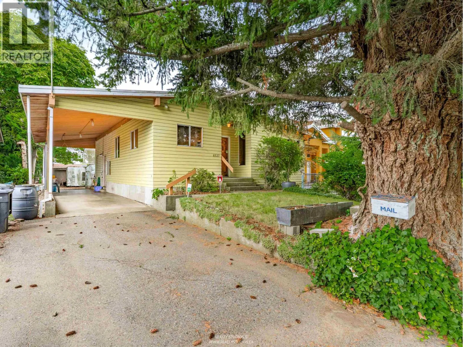 6537 WALTHAM AVENUE