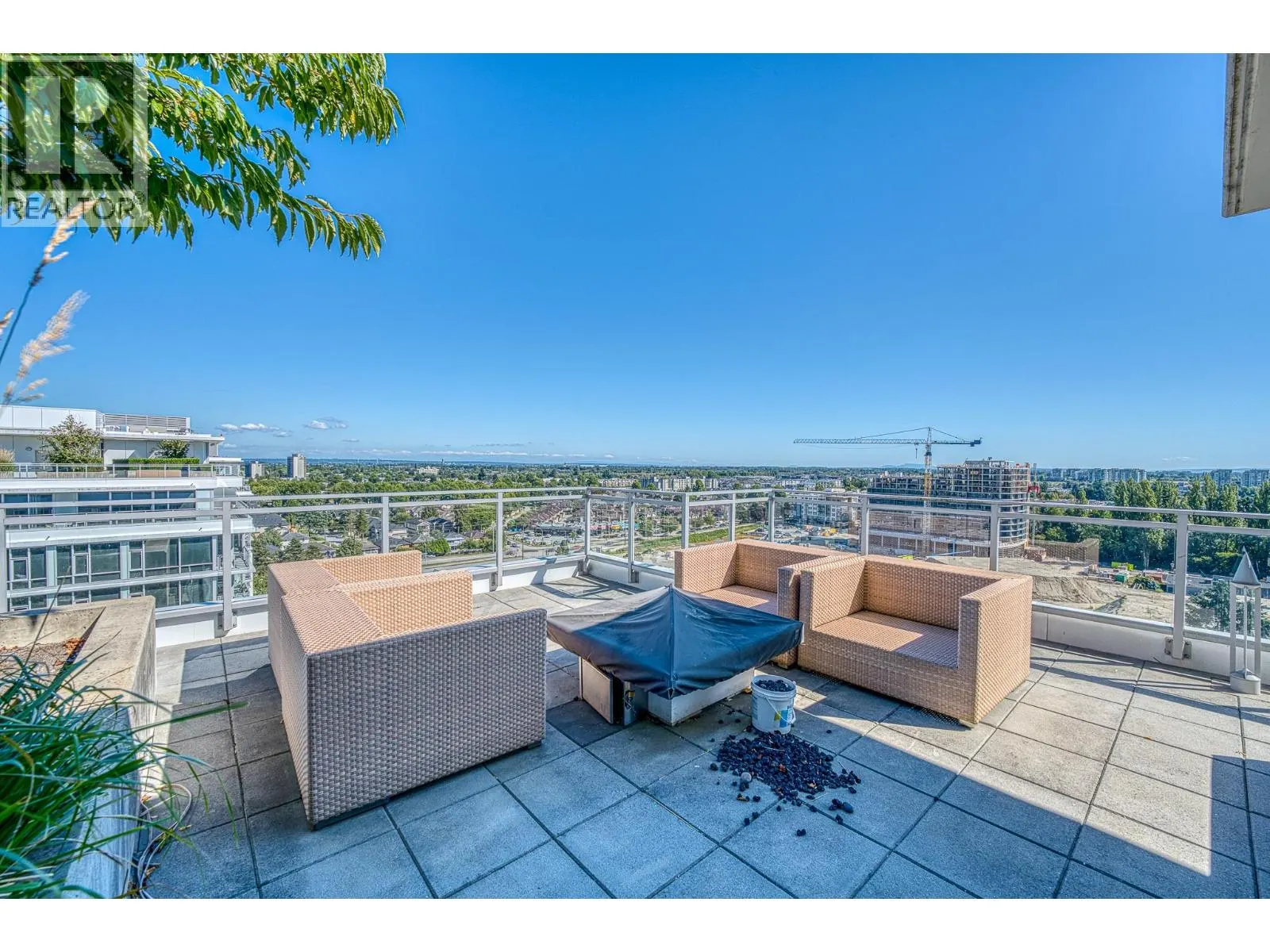 509 8800 HAZELBRIDGE WAY