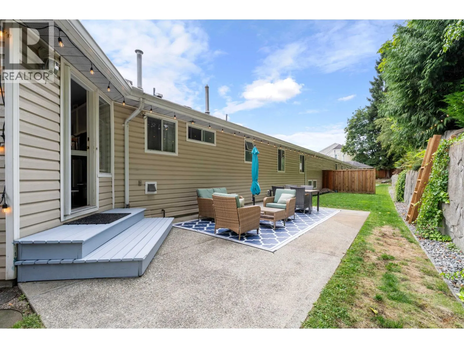 41 1190 FALCON DRIVE