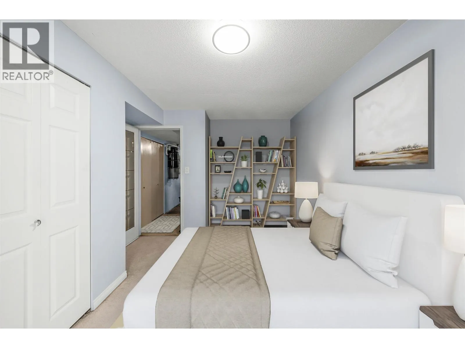 91 3711 ROBSON COURT