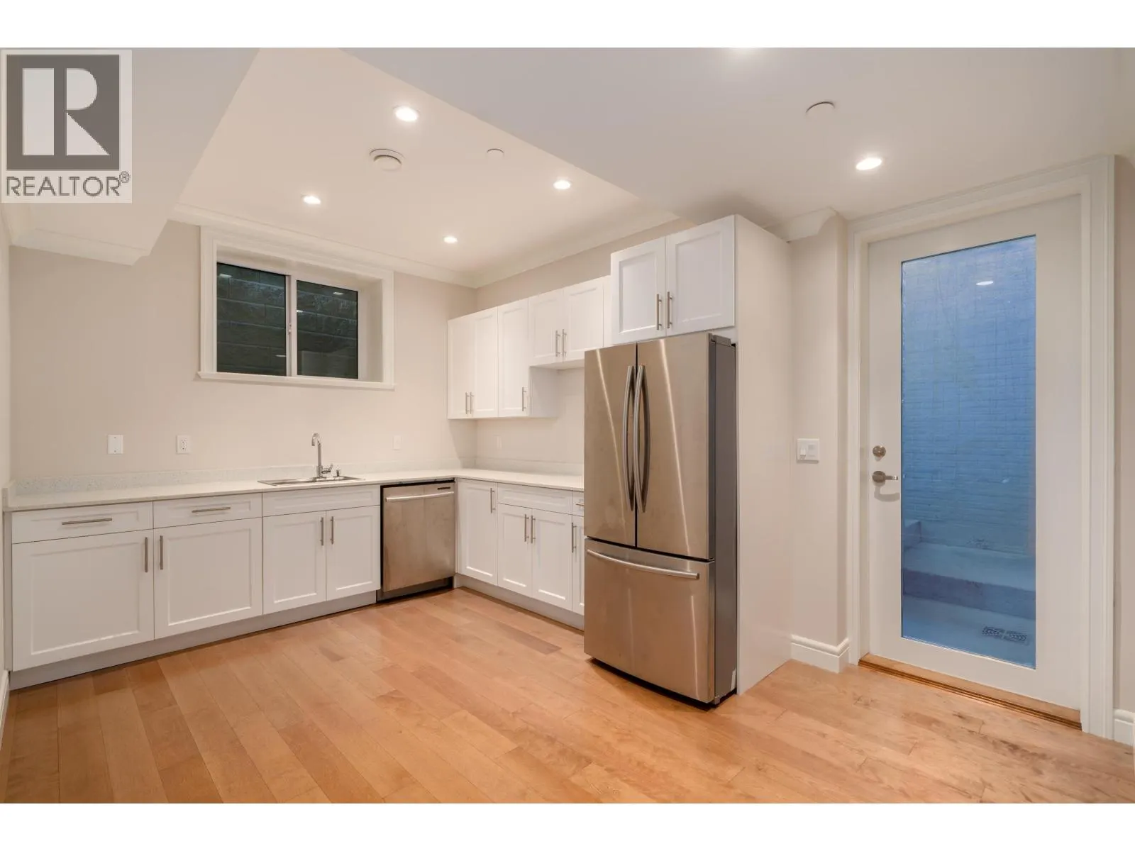 920 3RD STREET
