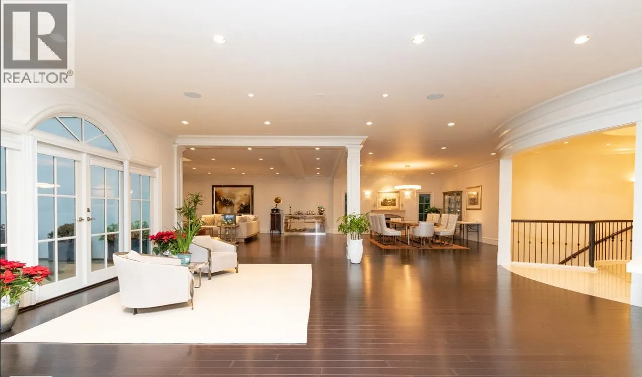 6089 GLENEAGLES DRIVE