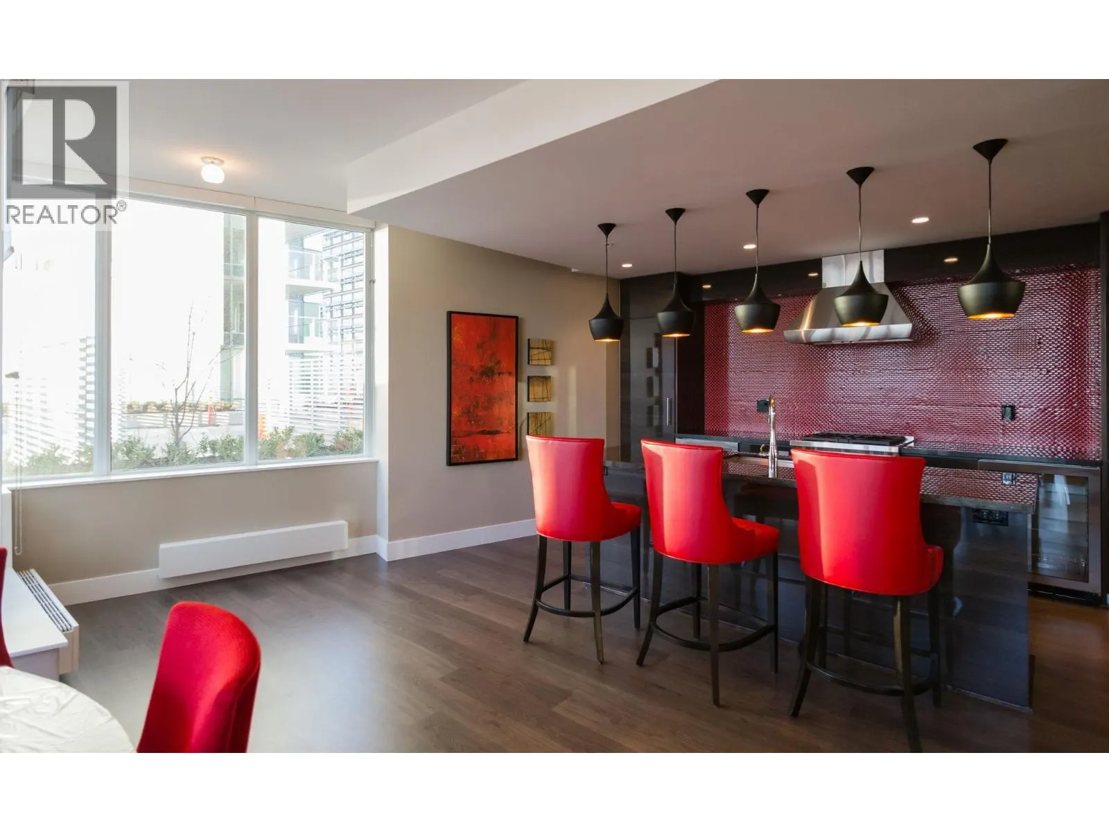 2007 488 SW MARINE DRIVE