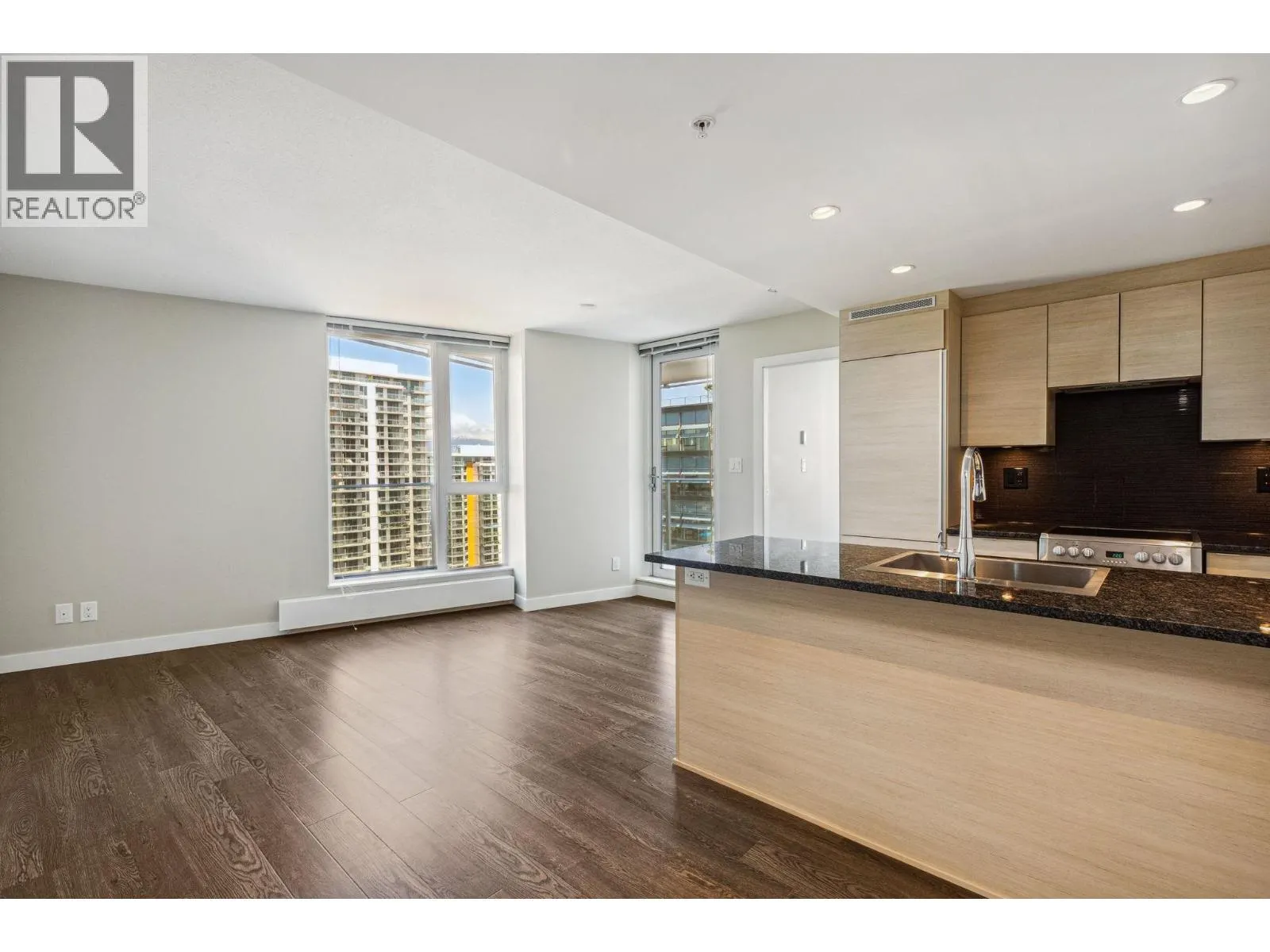 2007 488 SW MARINE DRIVE