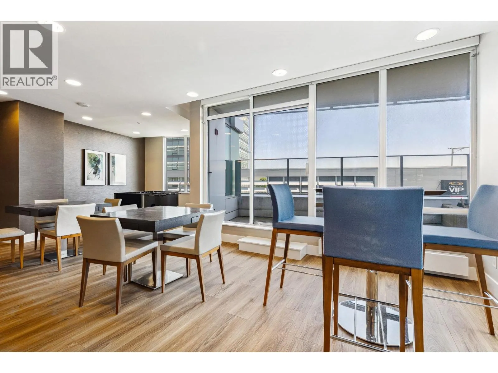 2007 488 SW MARINE DRIVE