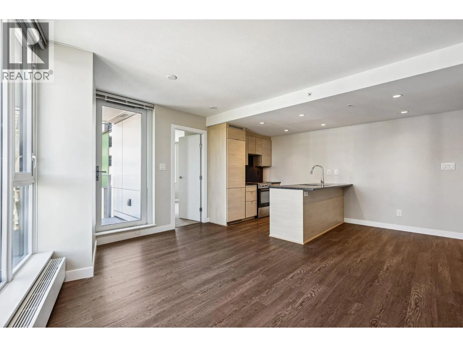 2007 488 SW MARINE DRIVE