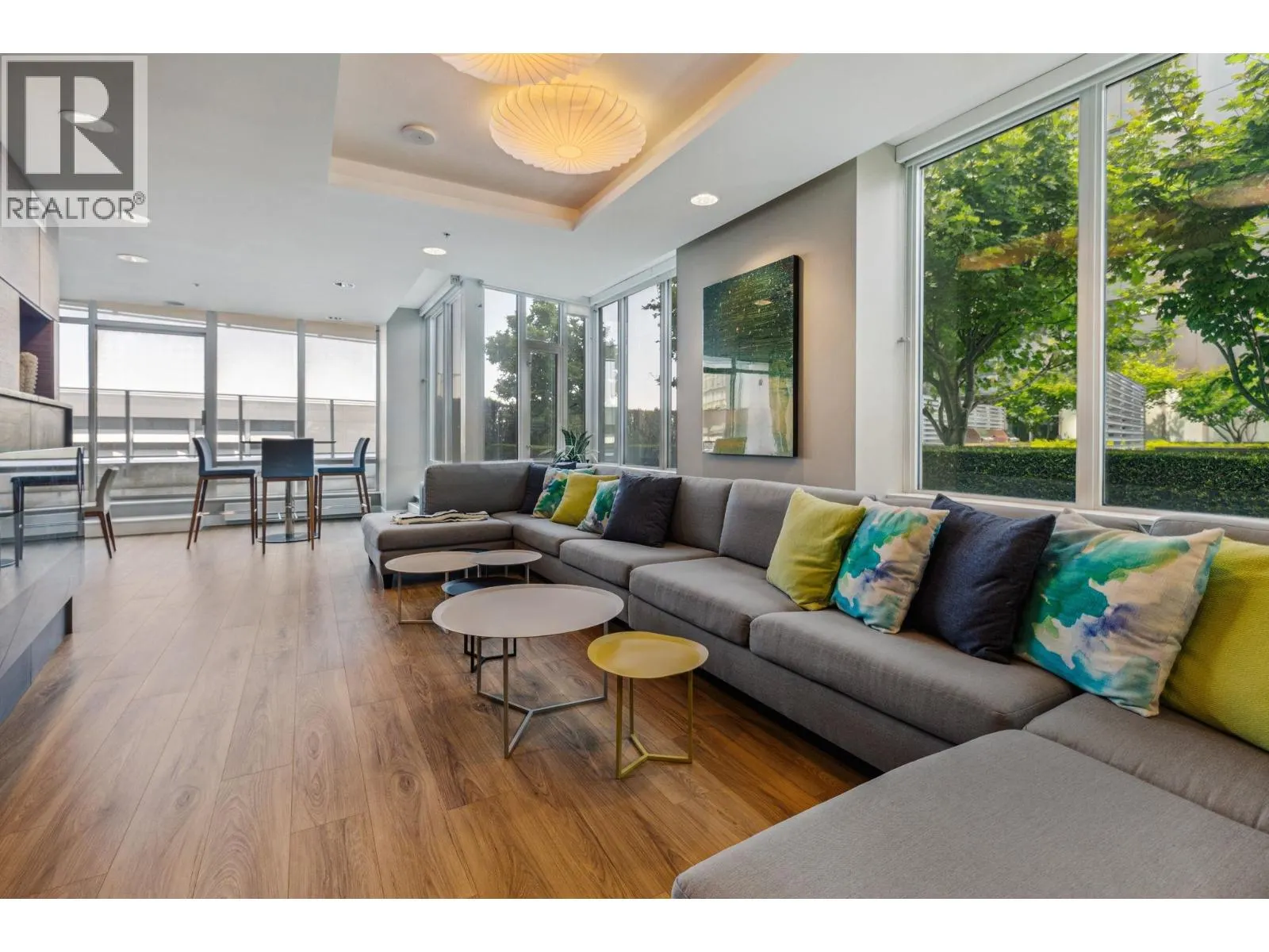 2007 488 SW MARINE DRIVE