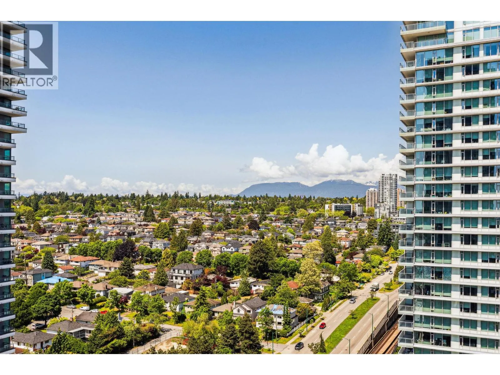 2007 488 SW MARINE DRIVE