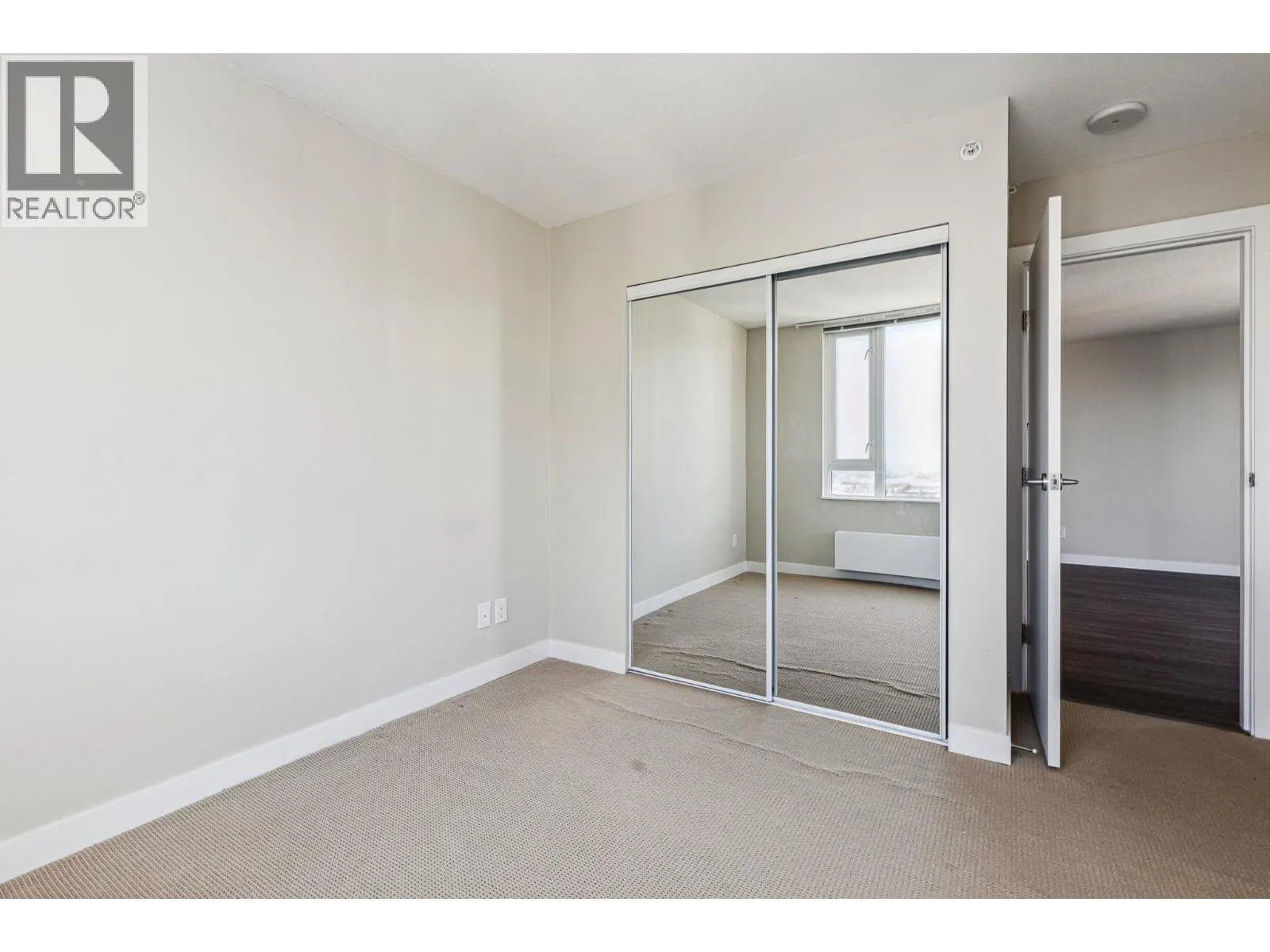 2007 488 SW MARINE DRIVE