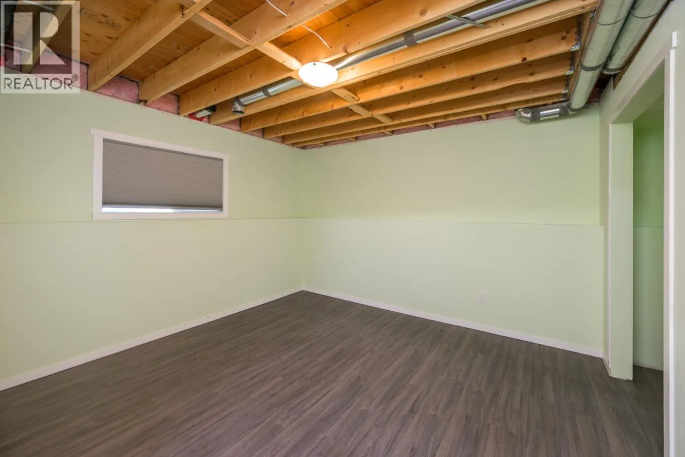 5591 WOODVALLEY DRIVE