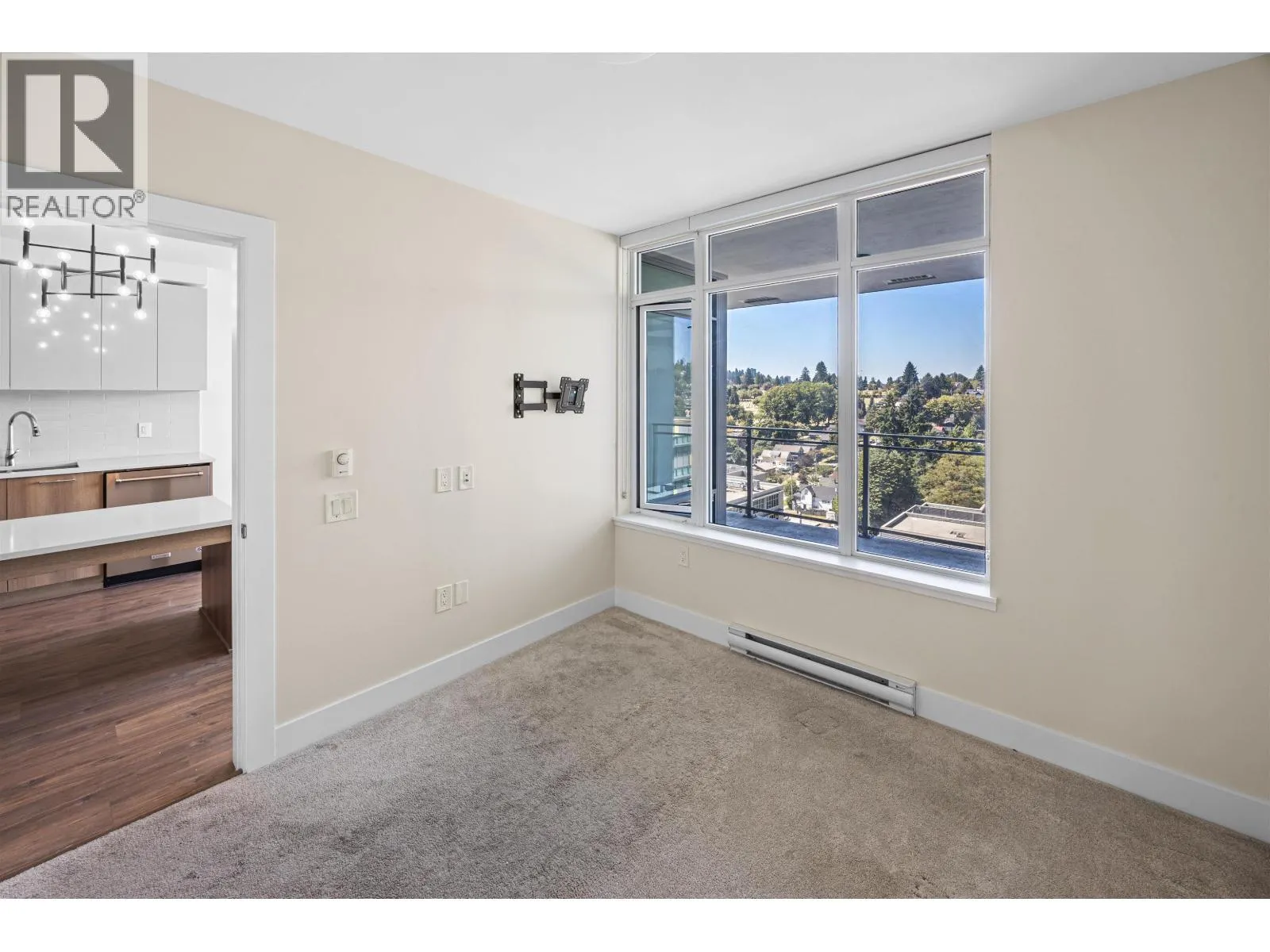 1403 258 NELSON'S COURT