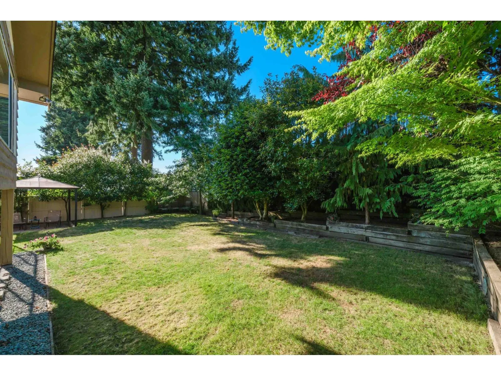 10601 HERMOSA DRIVE