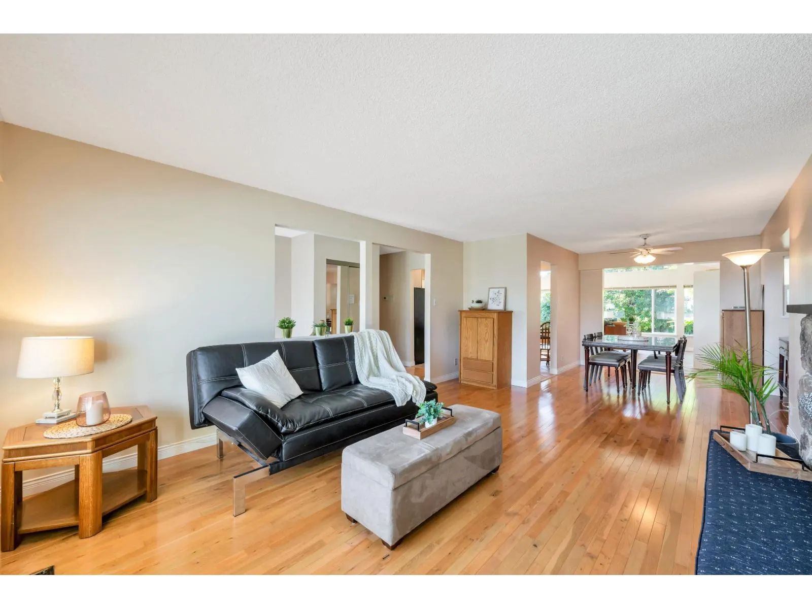 10601 HERMOSA DRIVE