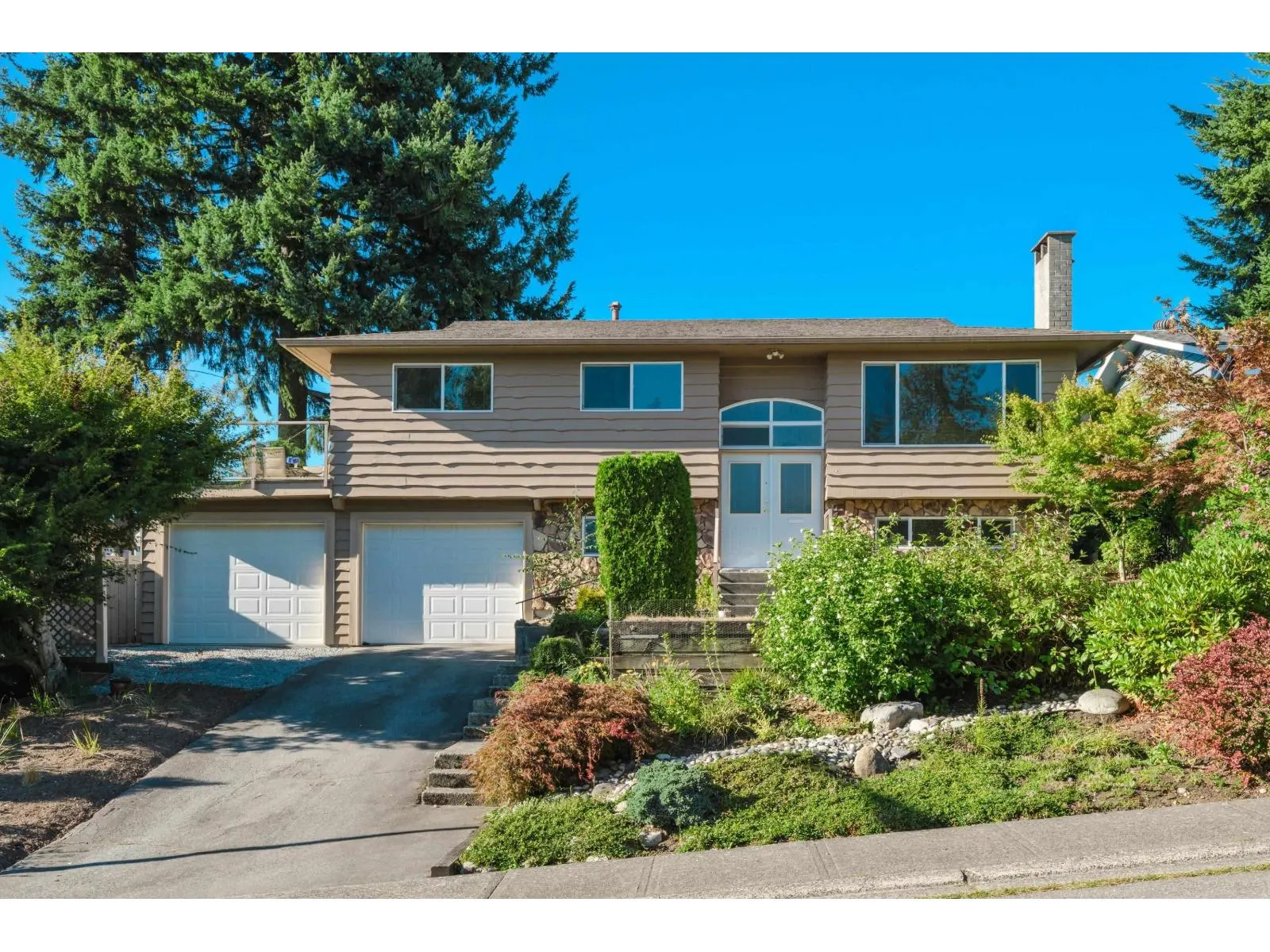 10601 HERMOSA DRIVE