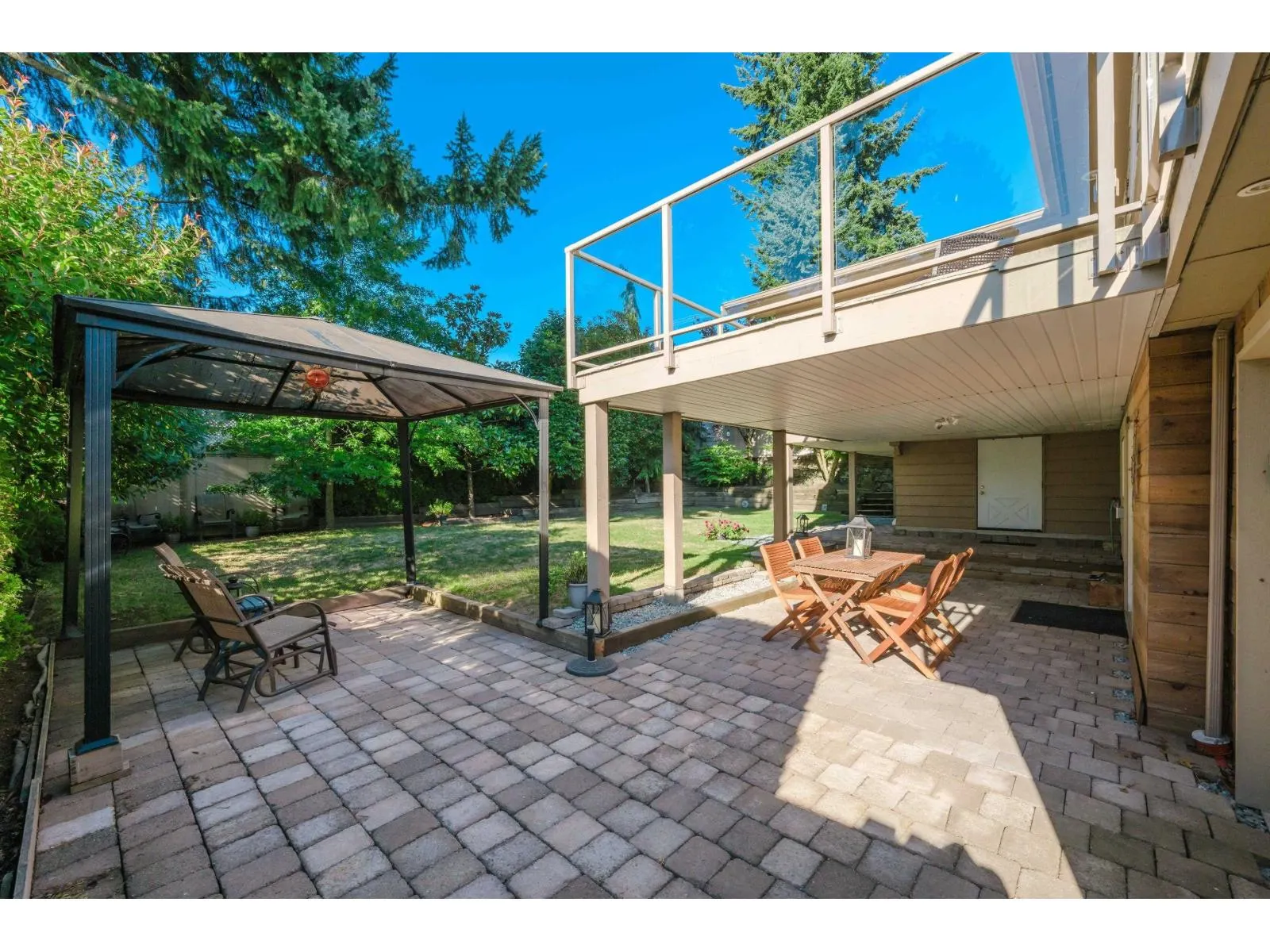 10601 HERMOSA DRIVE