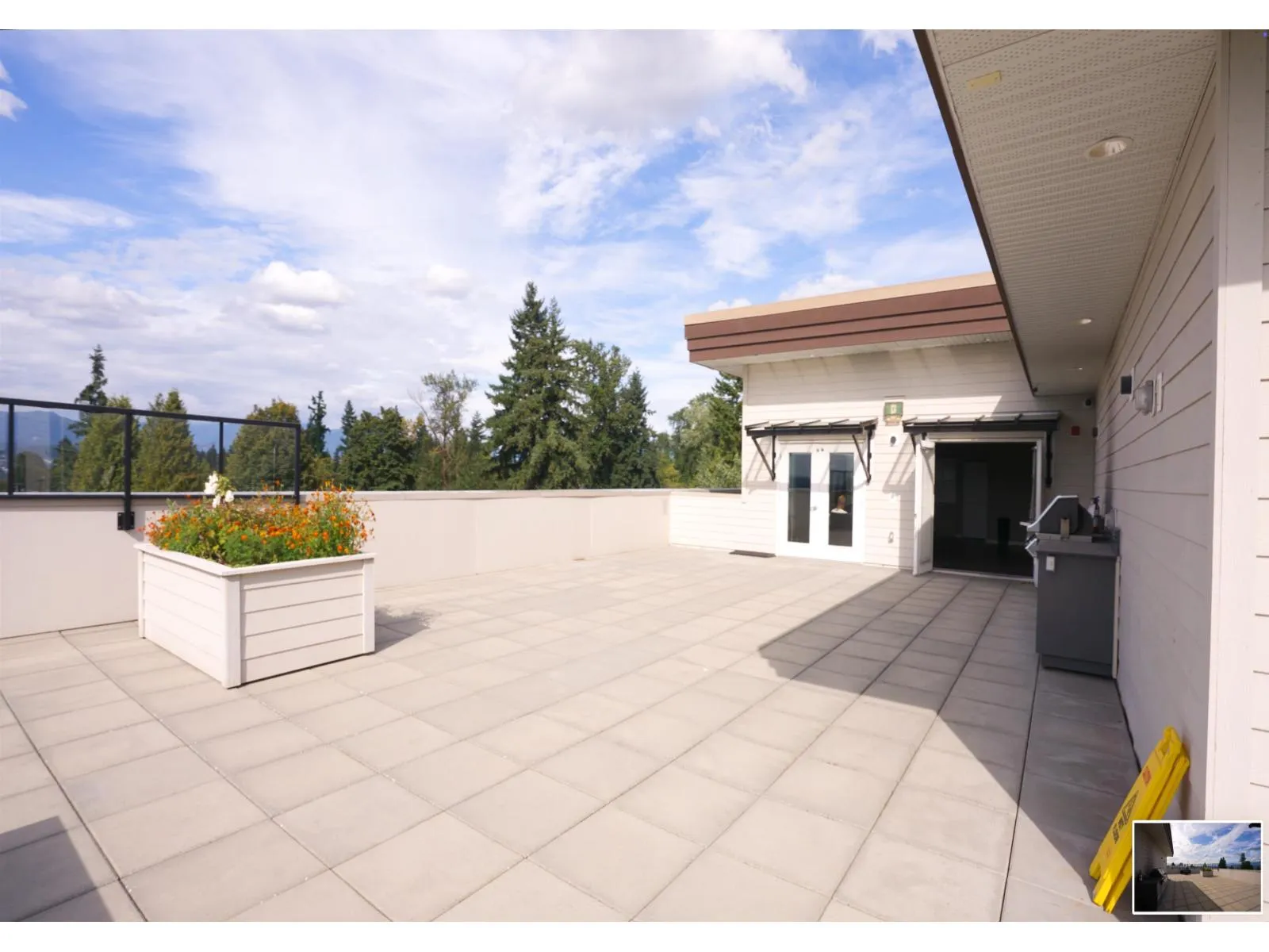 503 13768 108 AVENUE