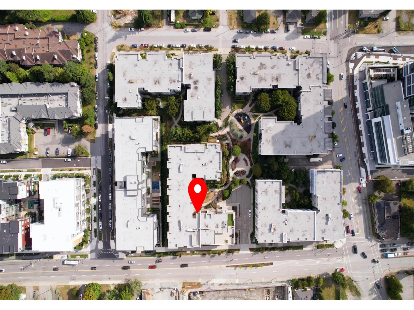 503 13768 108 AVENUE