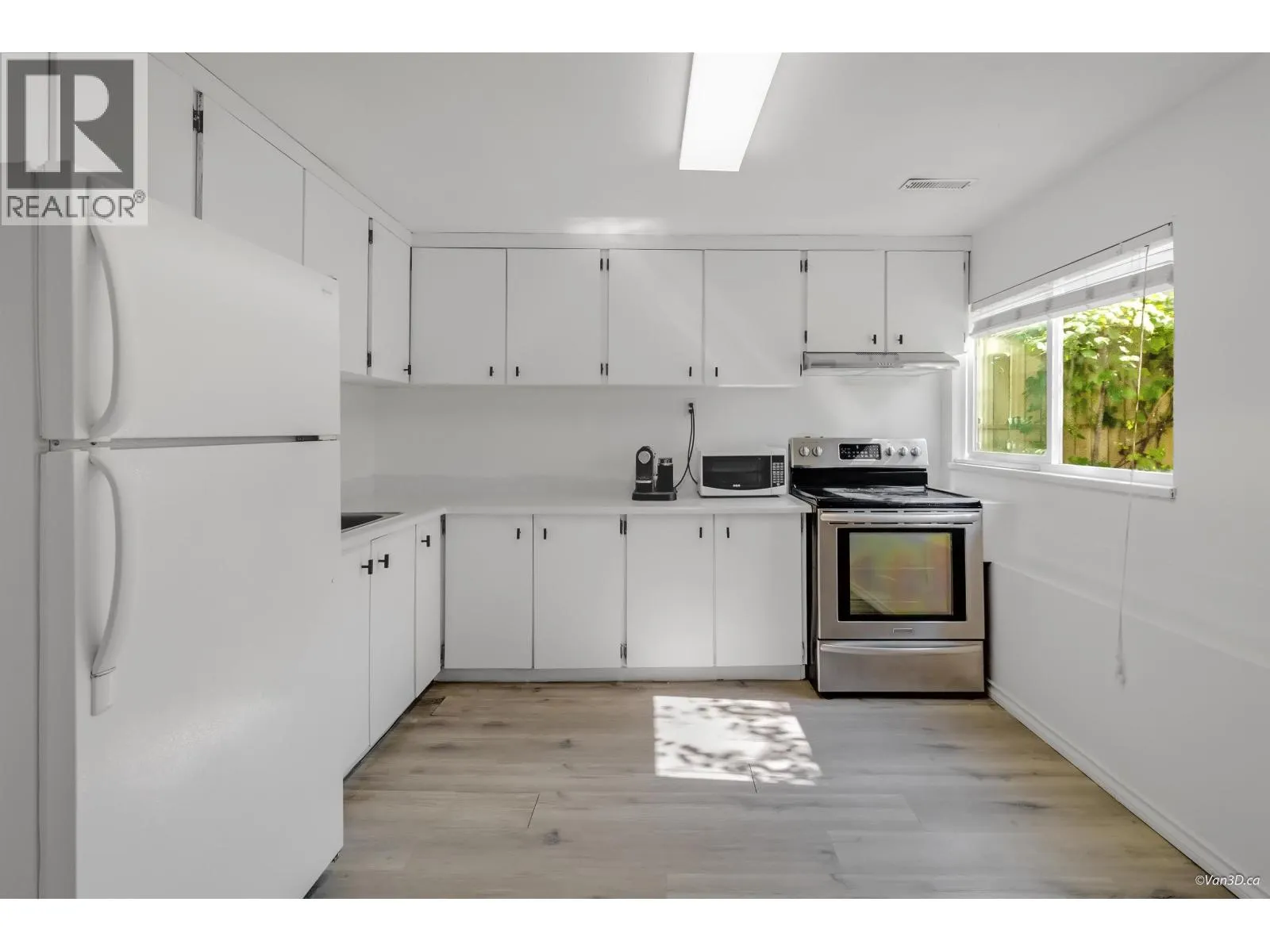 3184 SECHELT DRIVE
