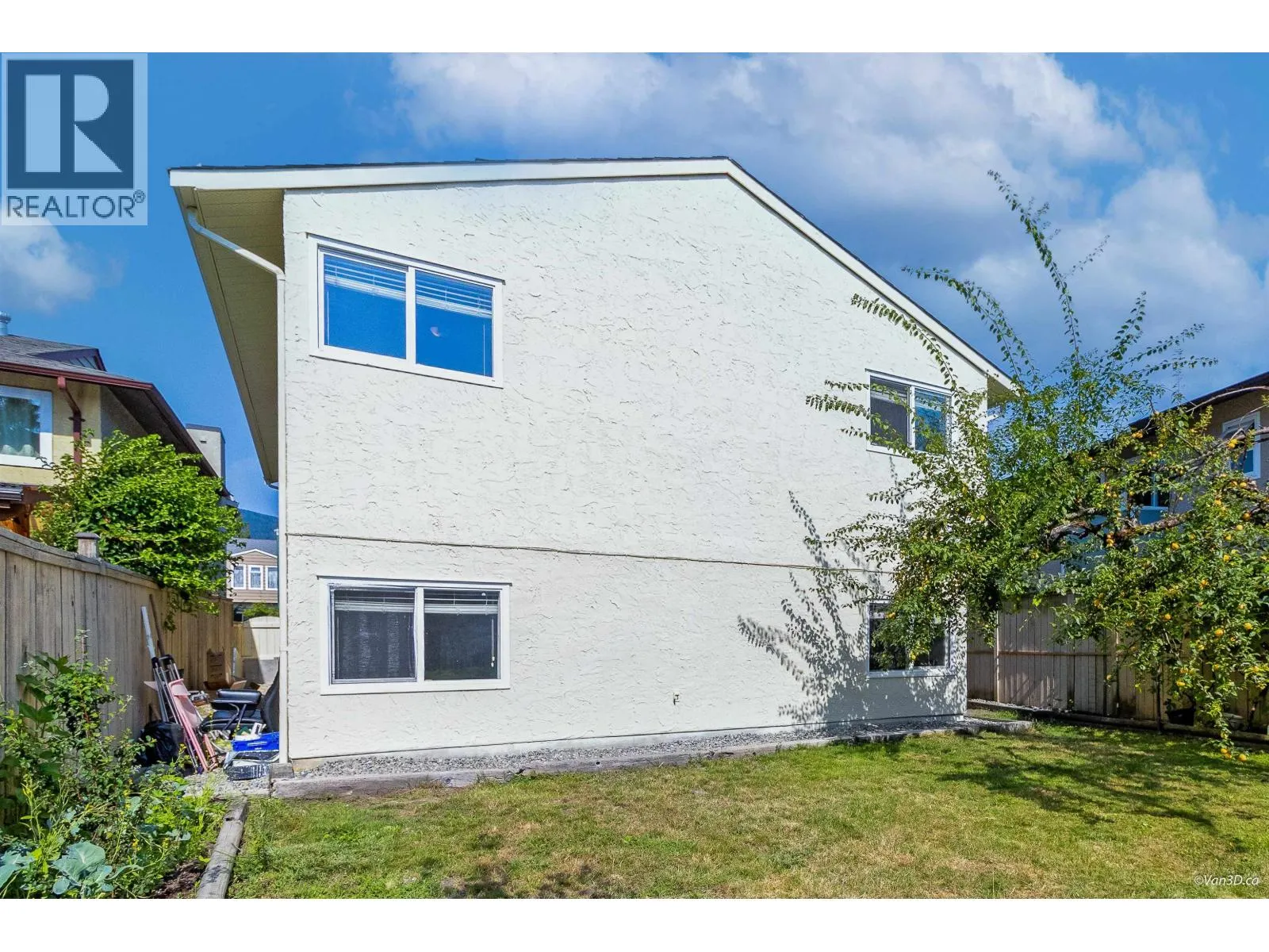3184 SECHELT DRIVE