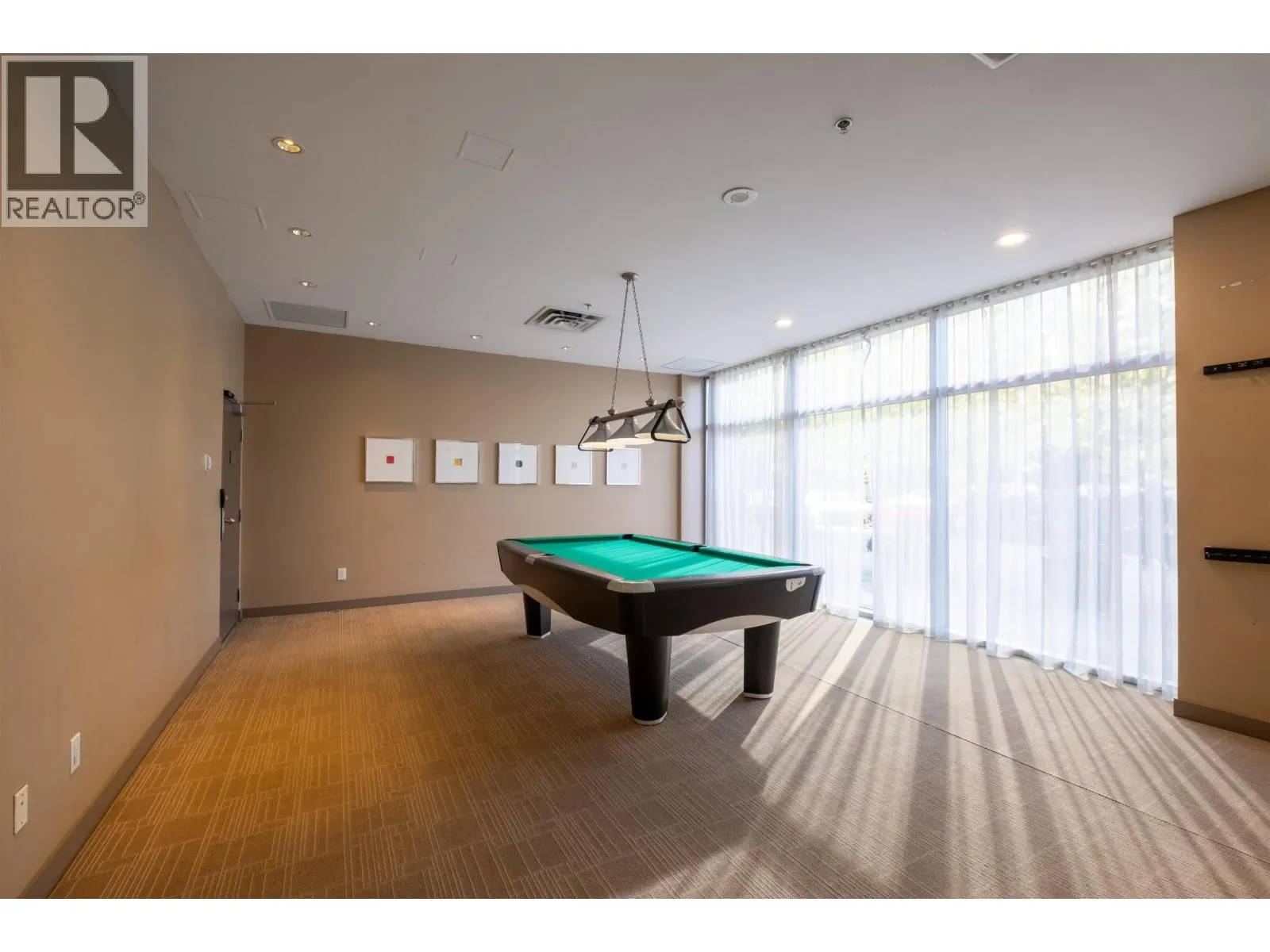 4201 1408 STRATHMORE MEWS
