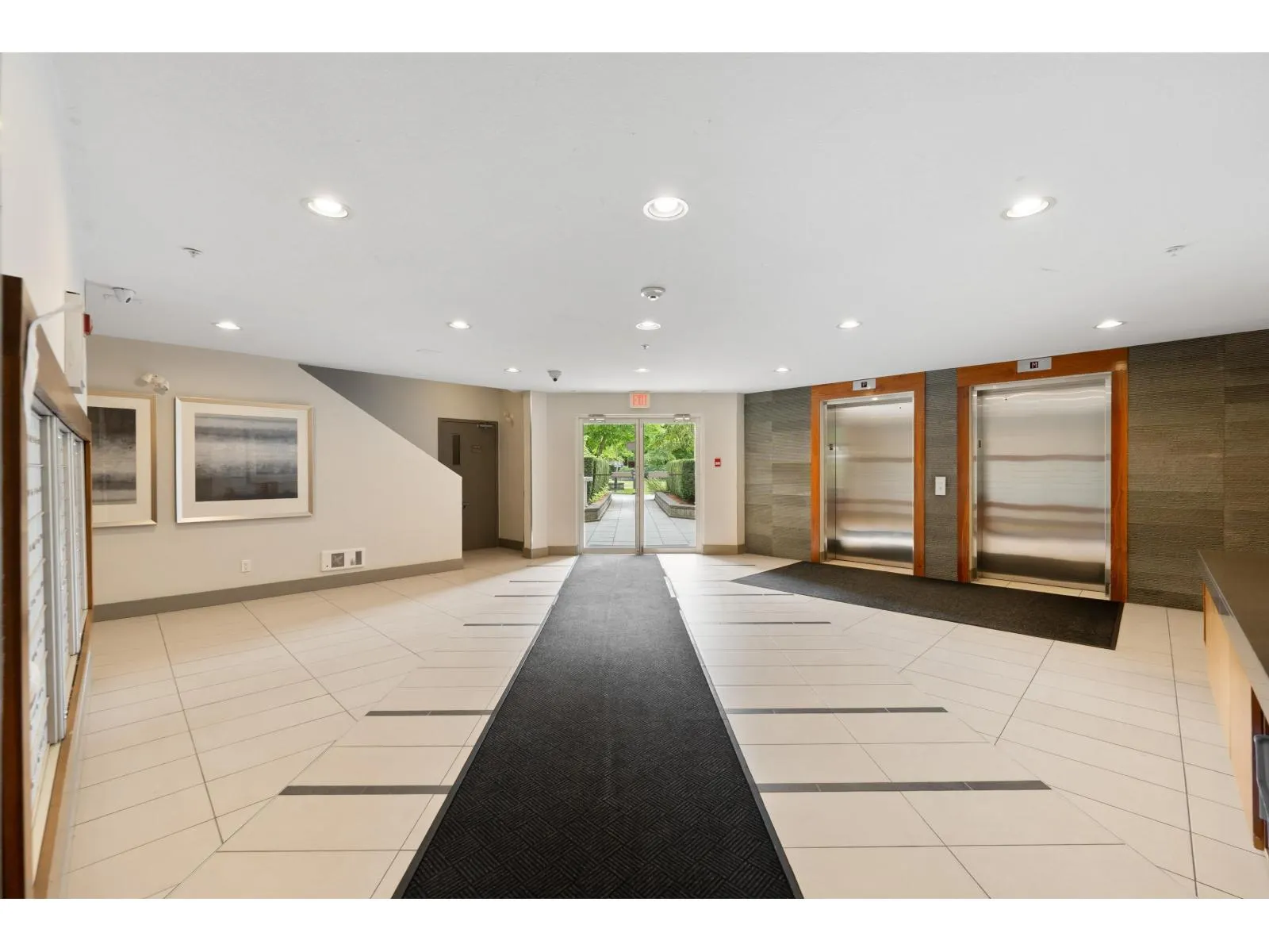122 15918 26 AVENUE
