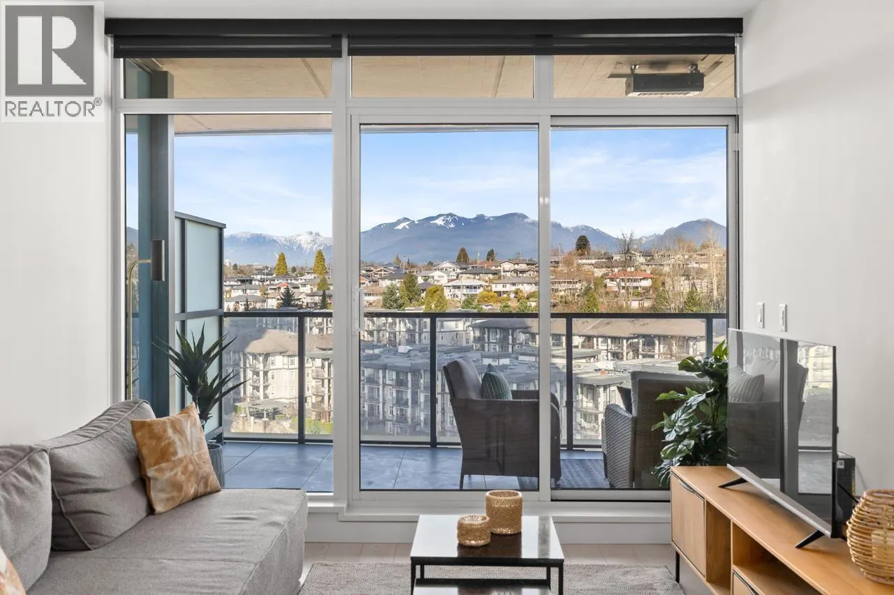 1006 4890 LOUGHEED HIGHWAY