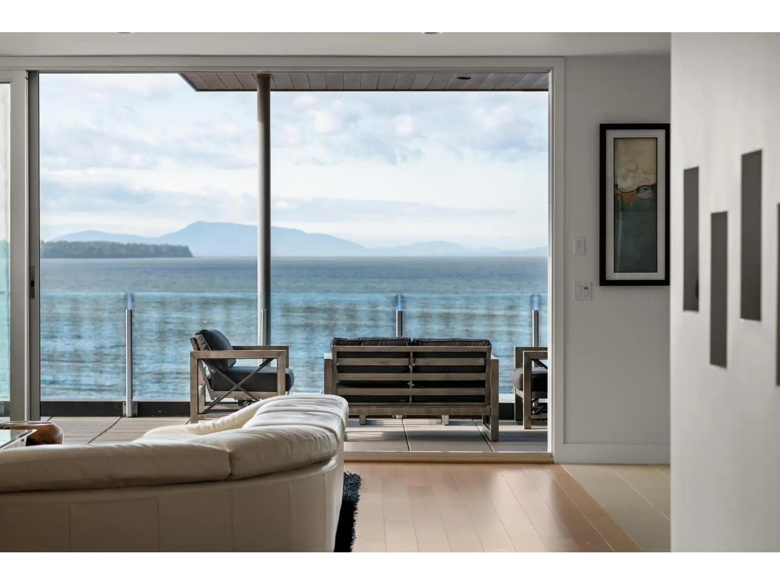 14501 MARINE DRIVE