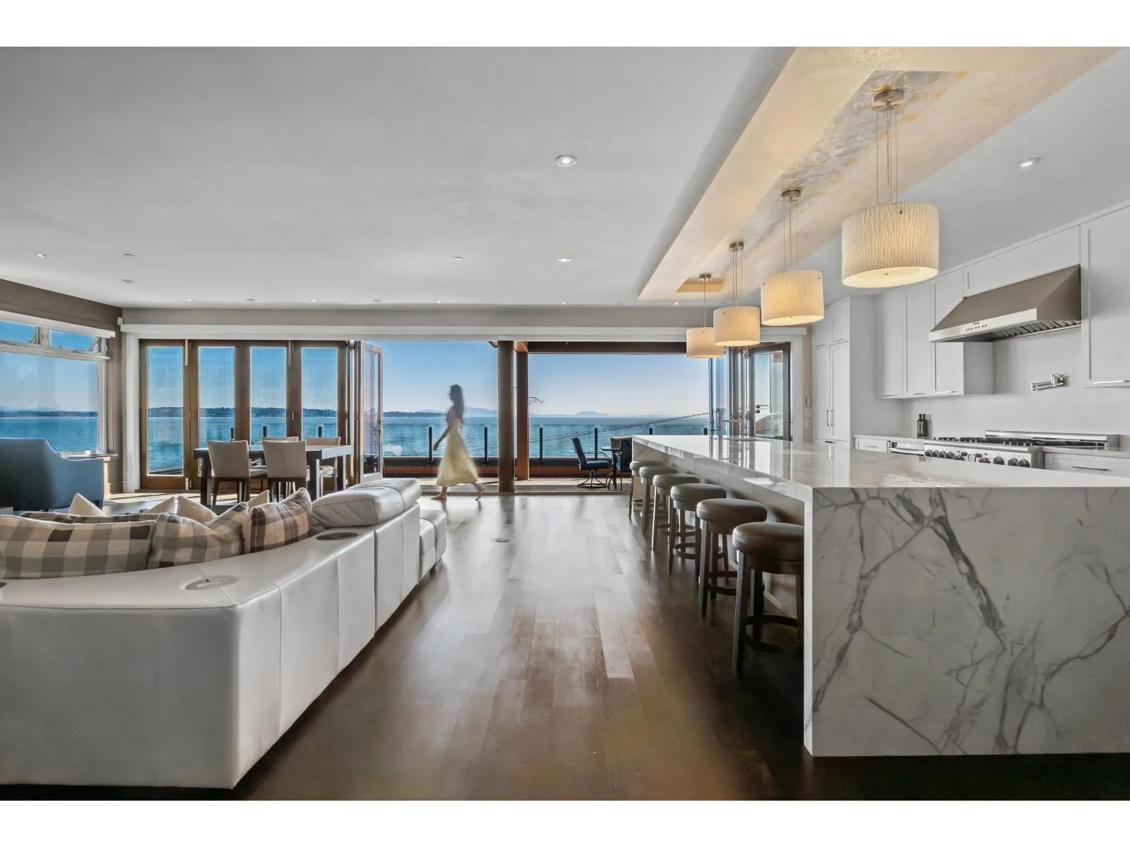 14495 MARINE DRIVE