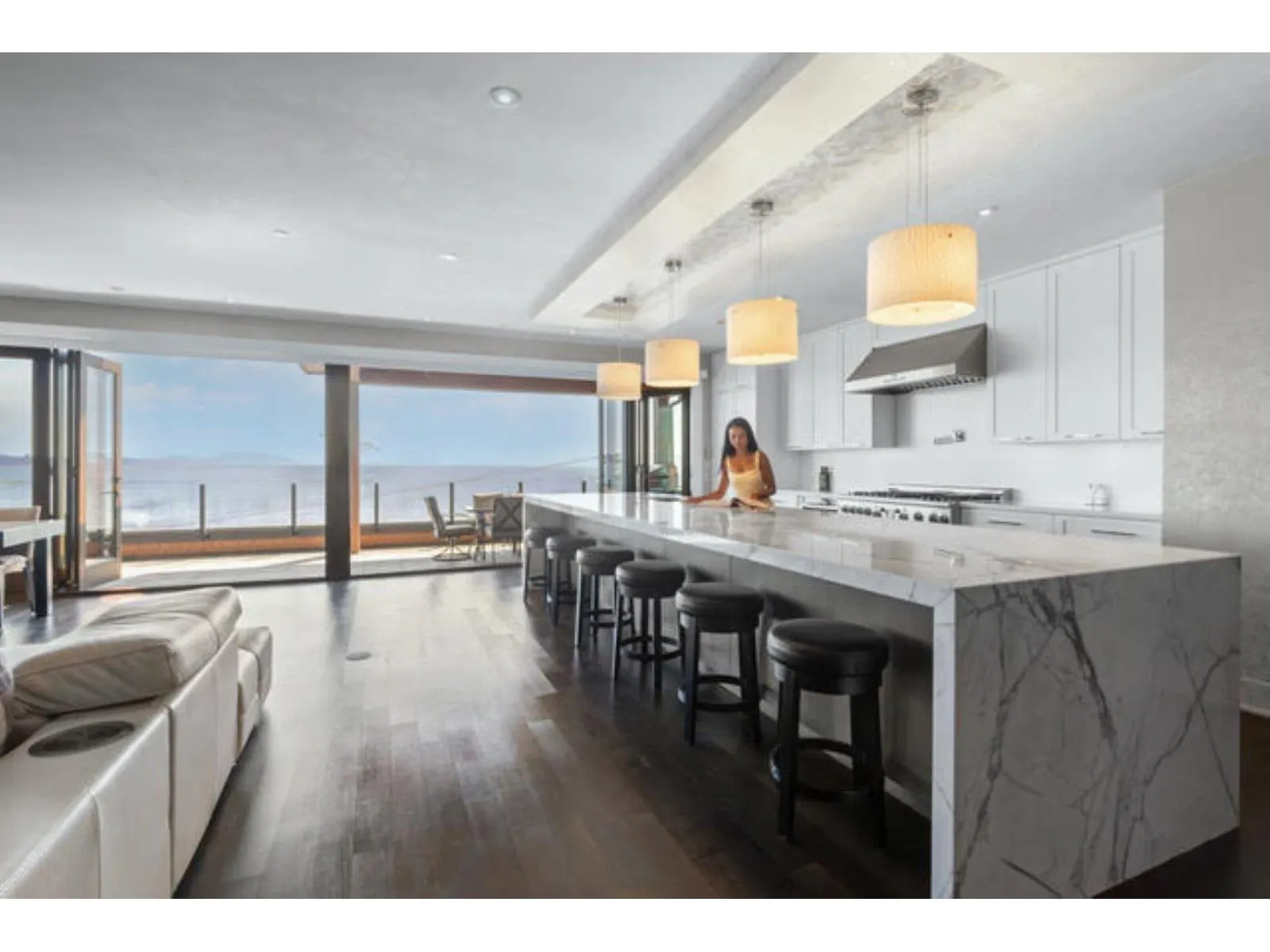 14495 MARINE DRIVE