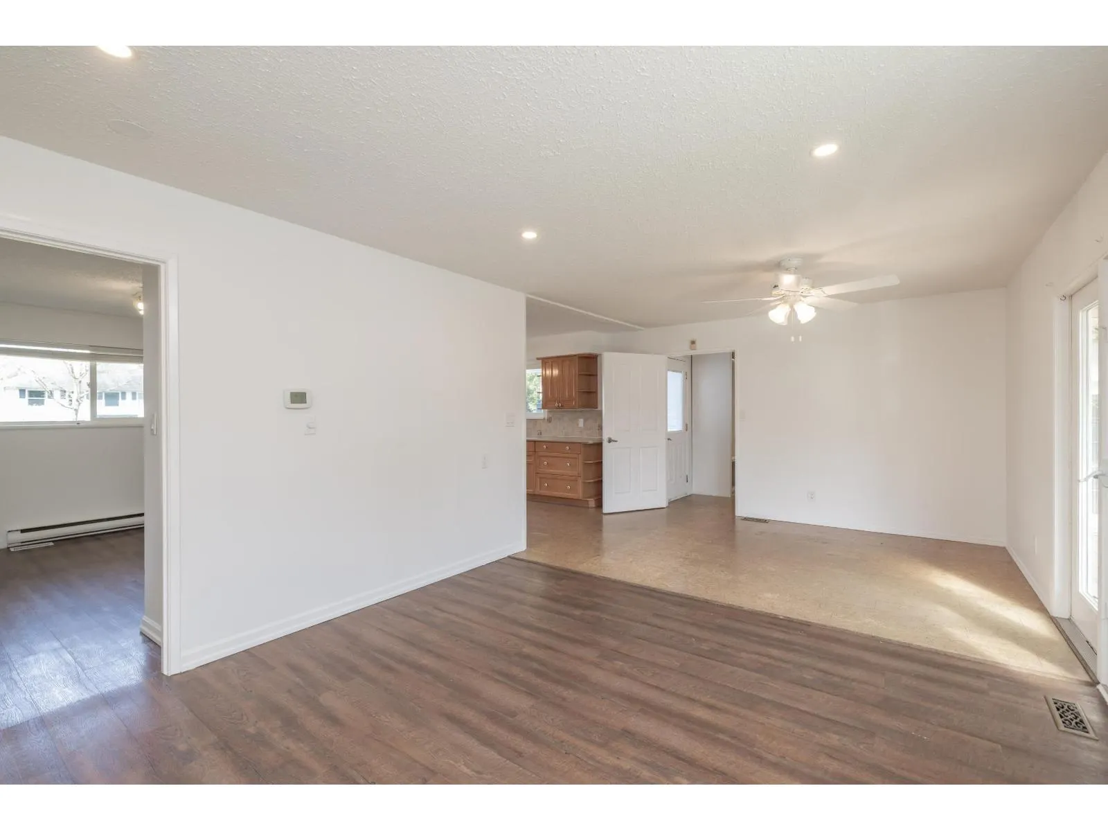 4458 BENZ CRESCENT