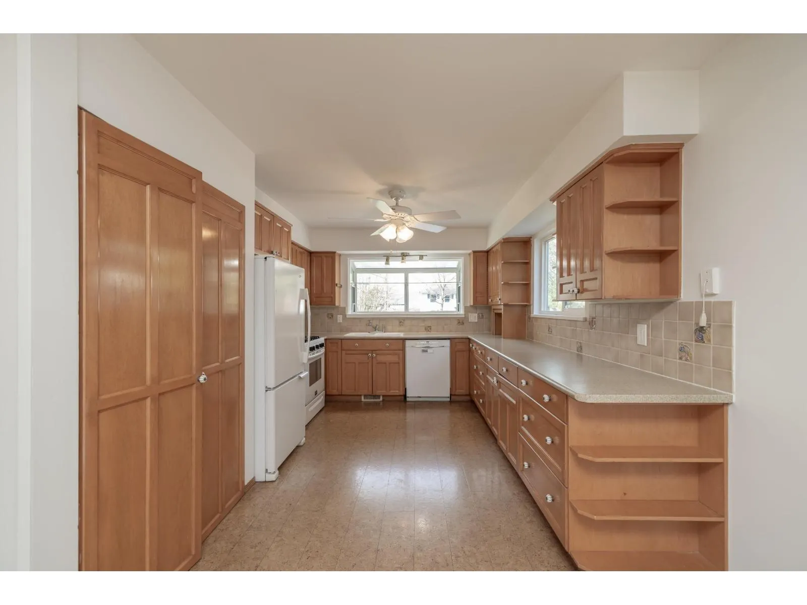4458 BENZ CRESCENT