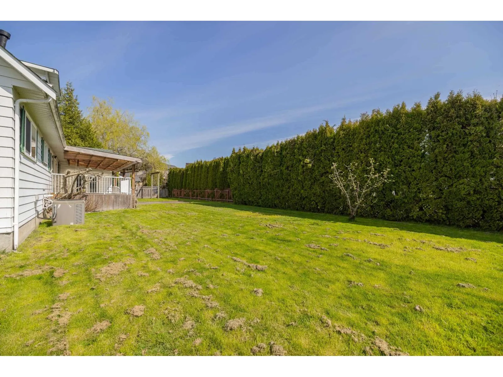 4458 BENZ CRESCENT