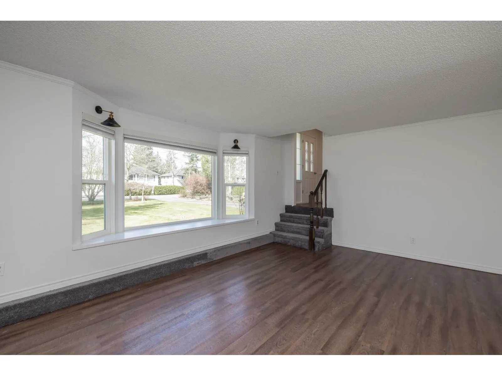 4458 BENZ CRESCENT