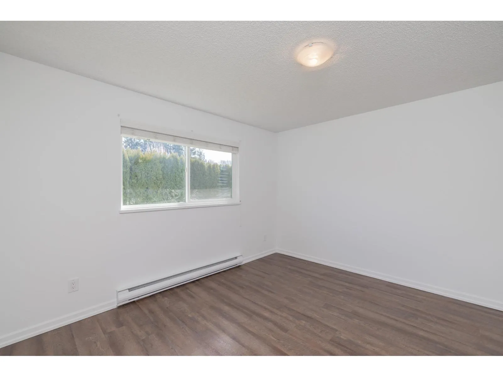 4458 BENZ CRESCENT