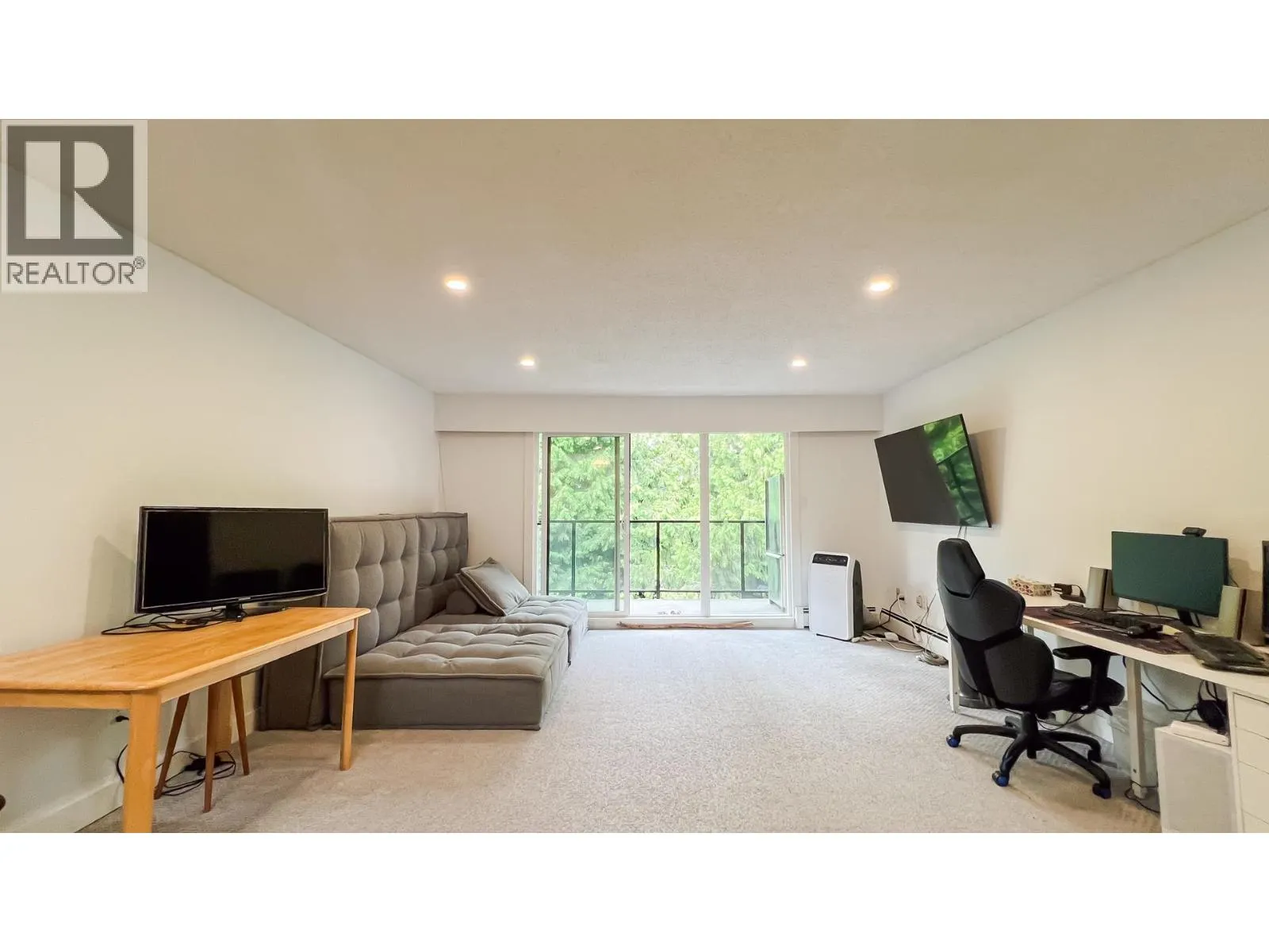 311 11240 DANIELS ROAD