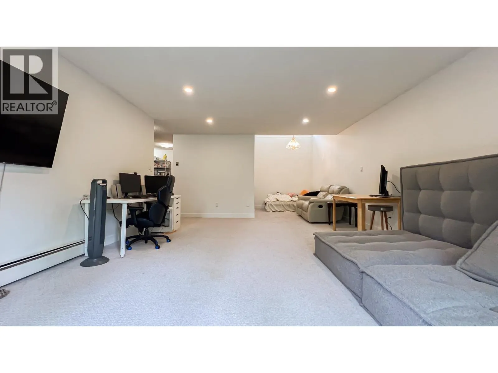 311 11240 DANIELS ROAD