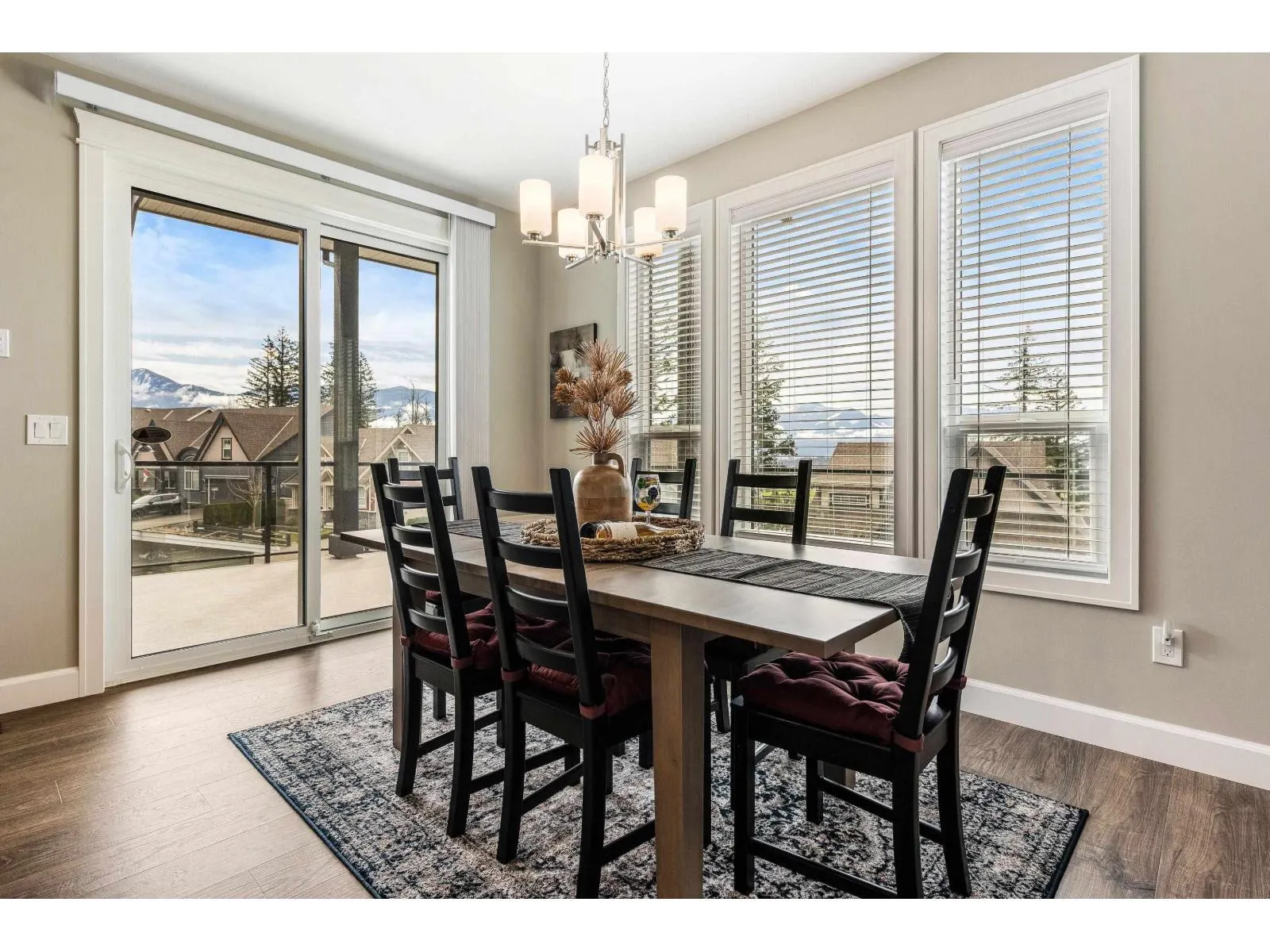 1306 STROMDAHL PLACE|Mt Woodside