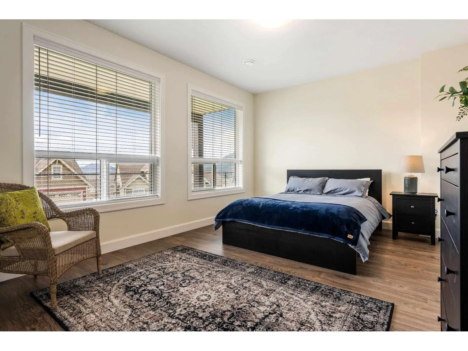 1306 STROMDAHL PLACE|Mt Woodside