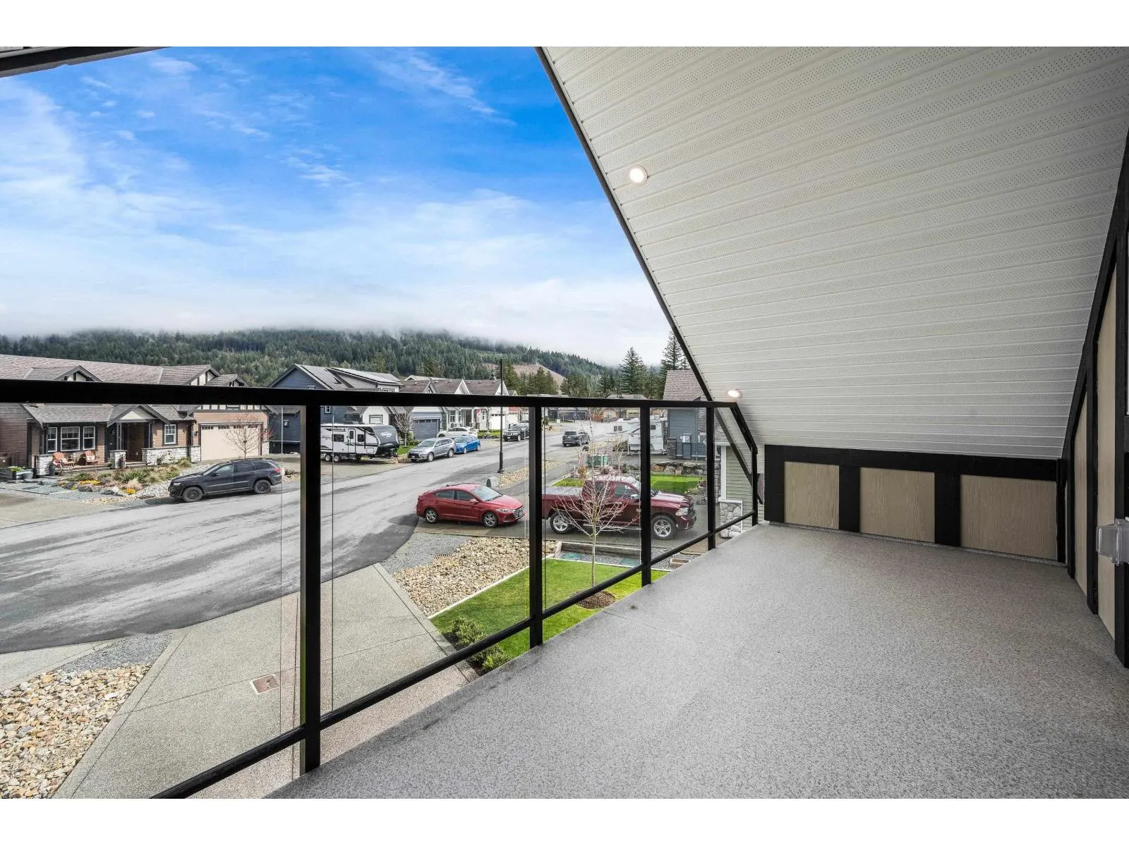 1306 STROMDAHL PLACE|Mt Woodside