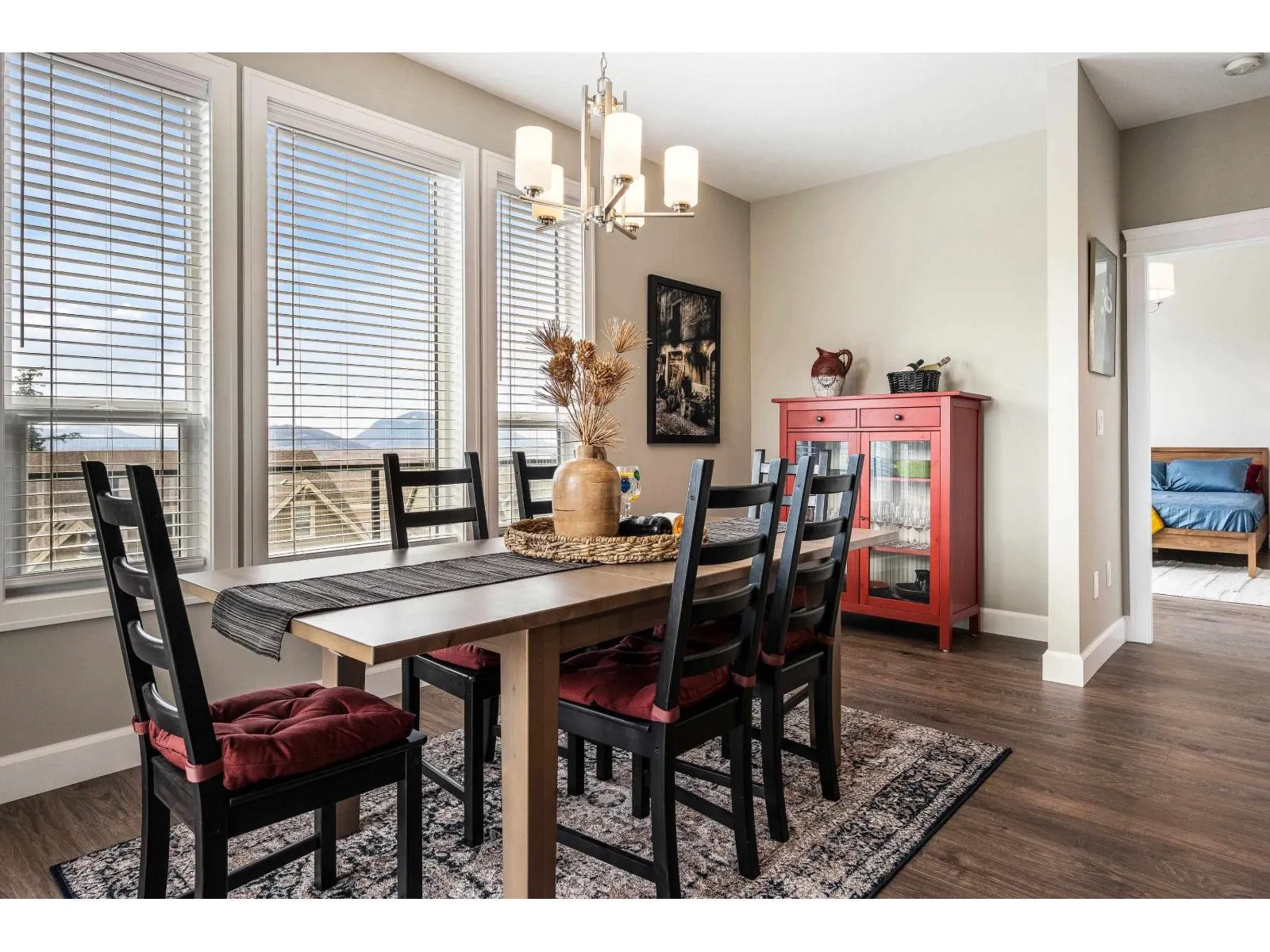 1306 STROMDAHL PLACE|Mt Woodside