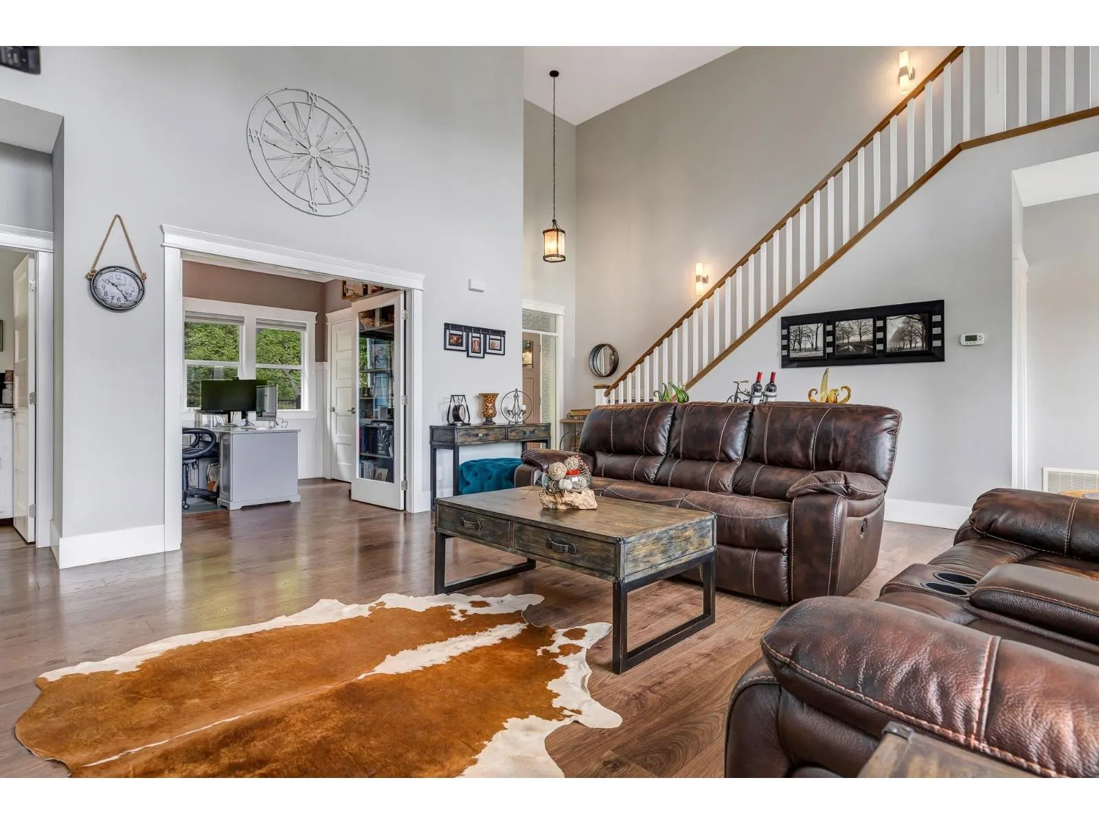 10 7854 BROOKWOOD PLACE|Eastern Hillsides