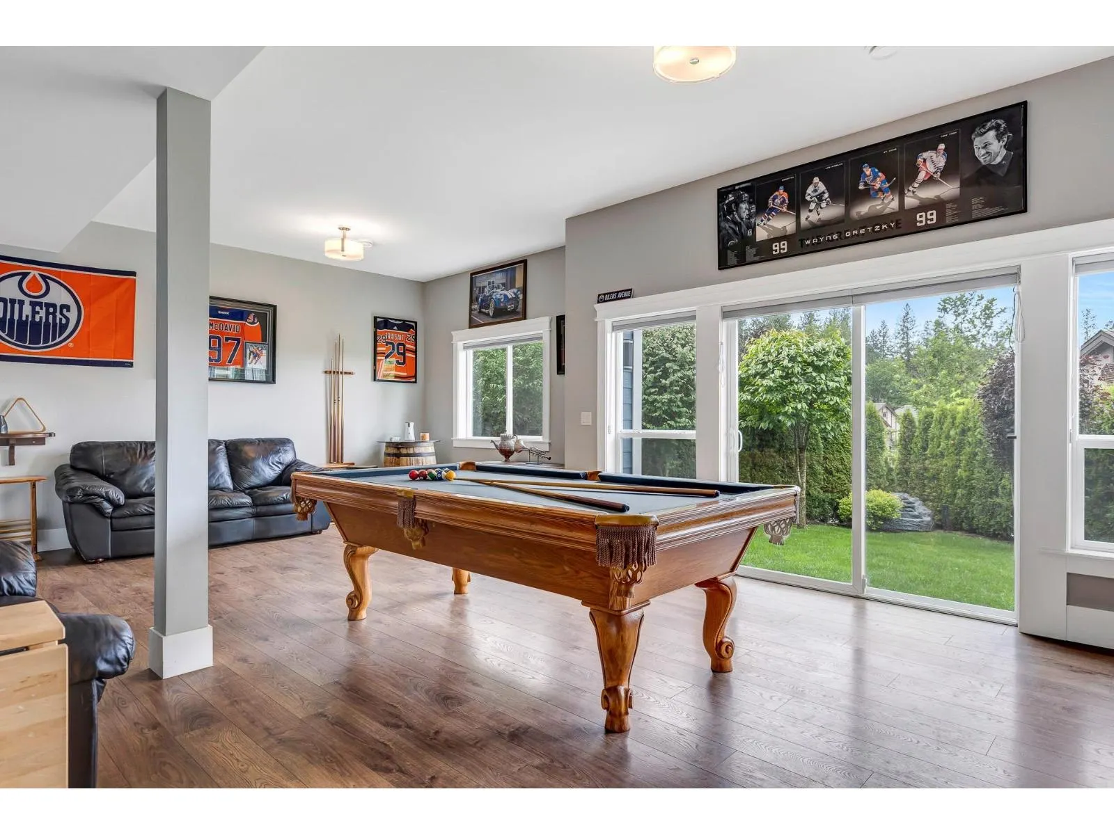 10 7854 BROOKWOOD PLACE|Eastern Hillsides