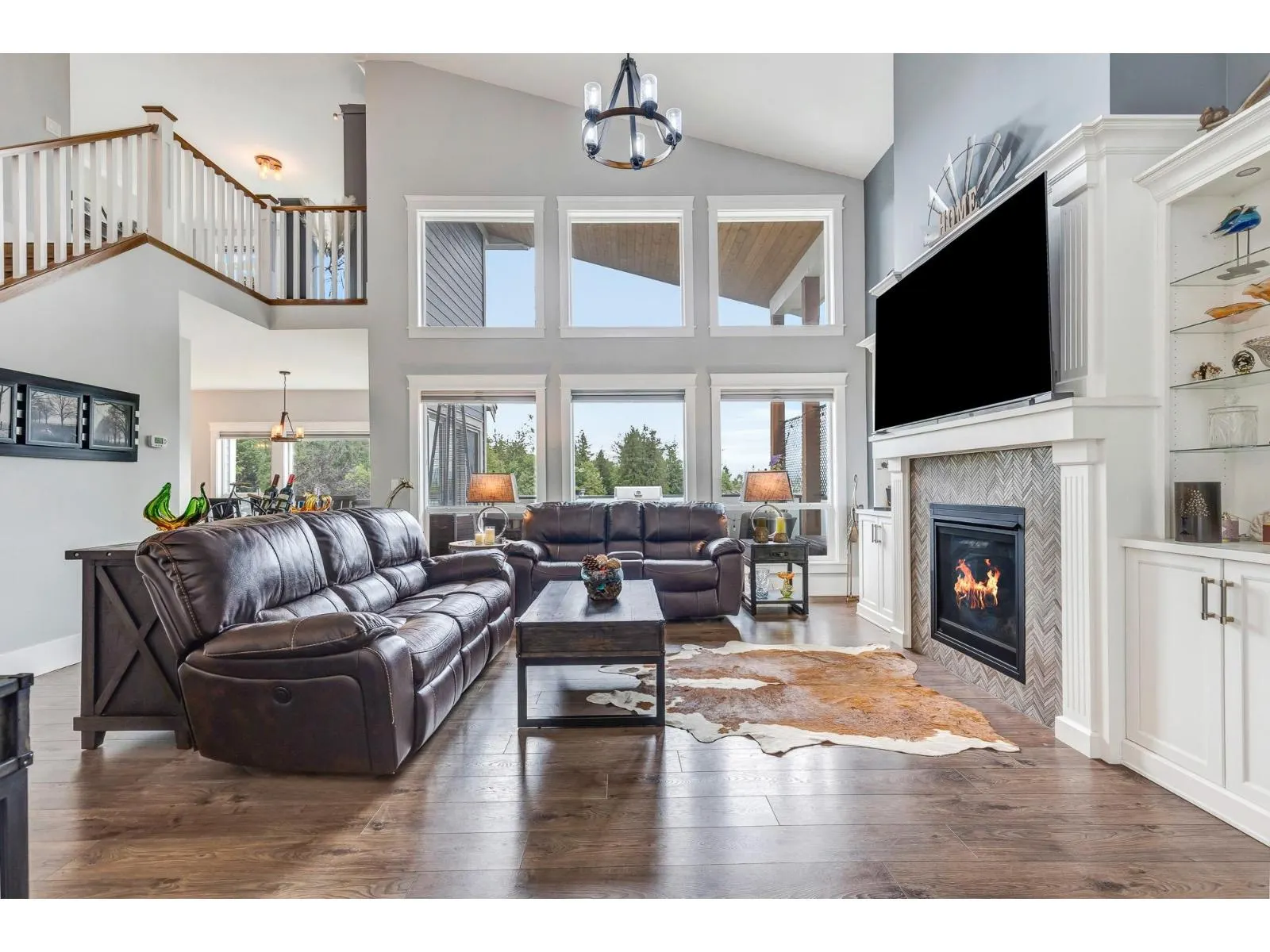 10 7854 BROOKWOOD PLACE|Eastern Hillsides