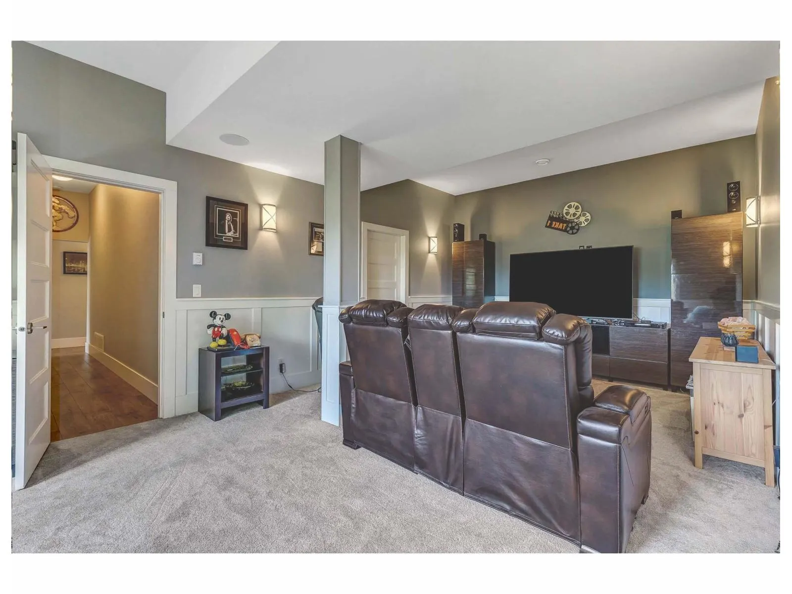 10 7854 BROOKWOOD PLACE|Eastern Hillsides