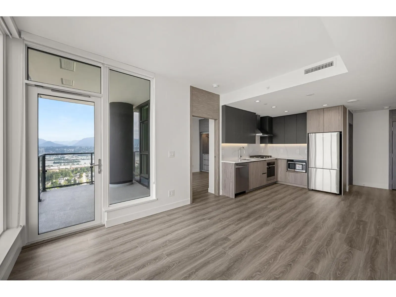 3908 10750 135A STREET