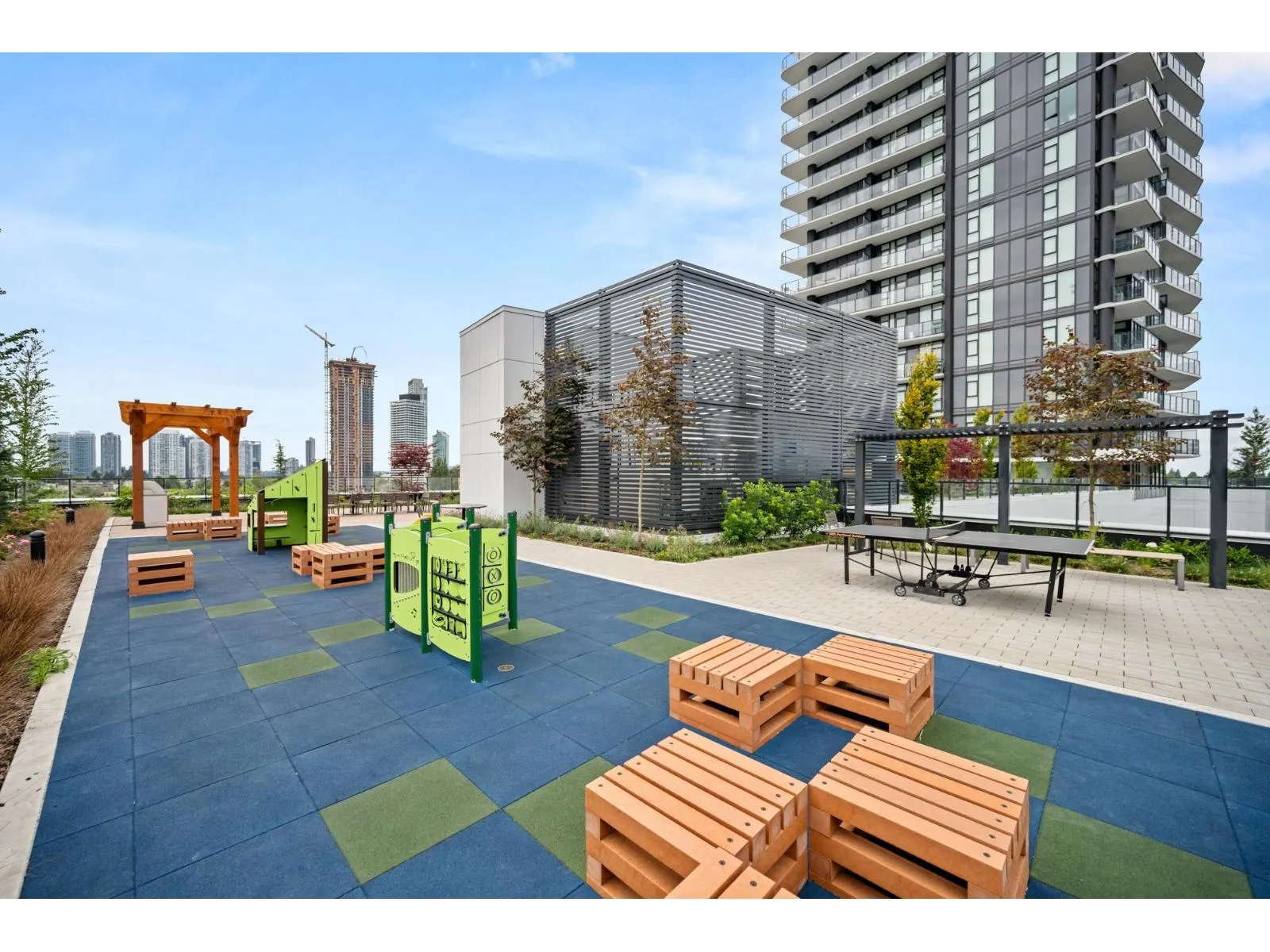 3908 10750 135A STREET